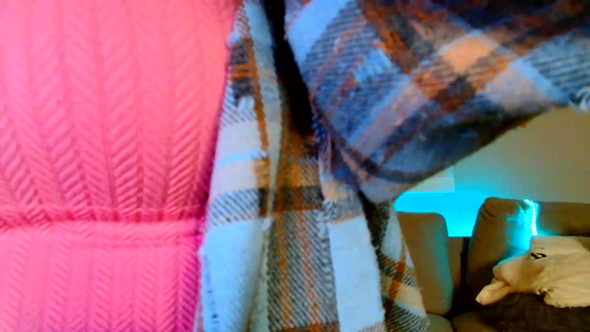 Gallery image thumbnail from Ana_Rose's myfreecams stream on, 09/12/2026, 24:00 image 5 of 20