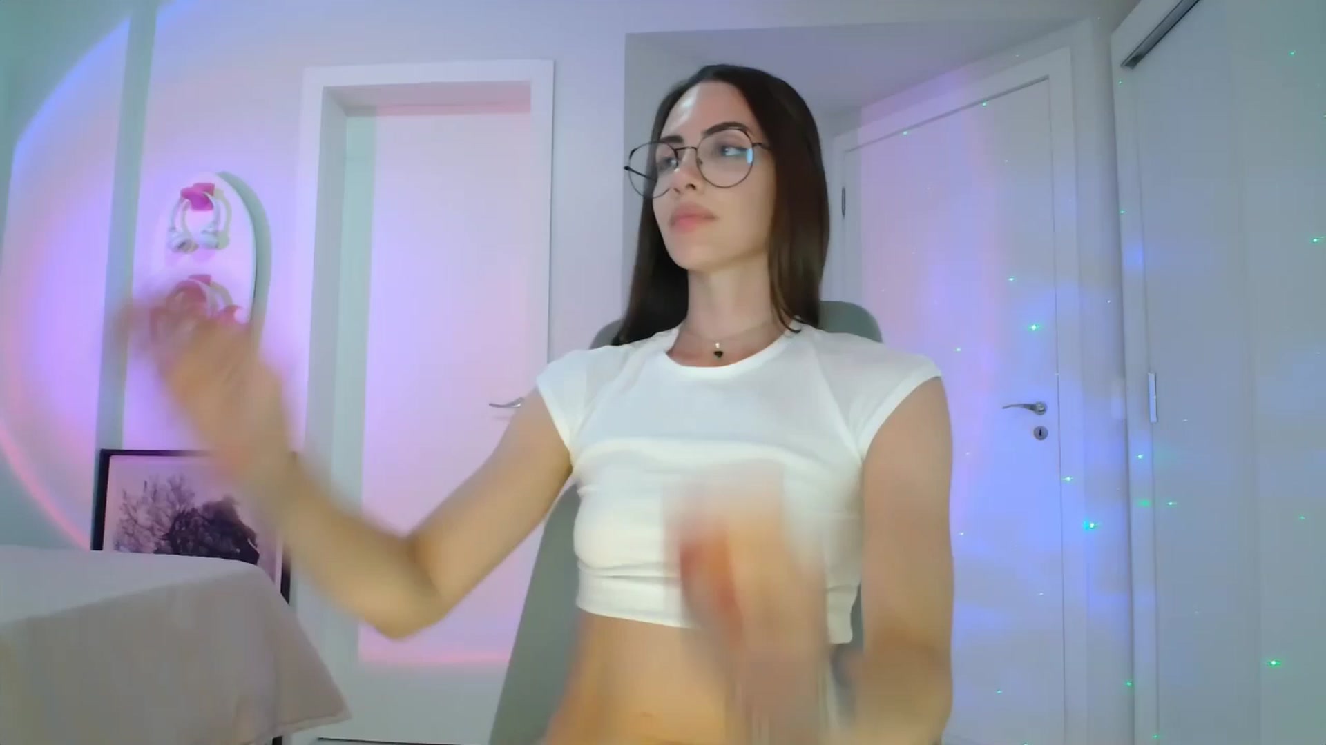 Gallery image thumbnail from Ana_YourFav's myfreecams stream on, 11/04/2024, 21:01 image 1 of 20