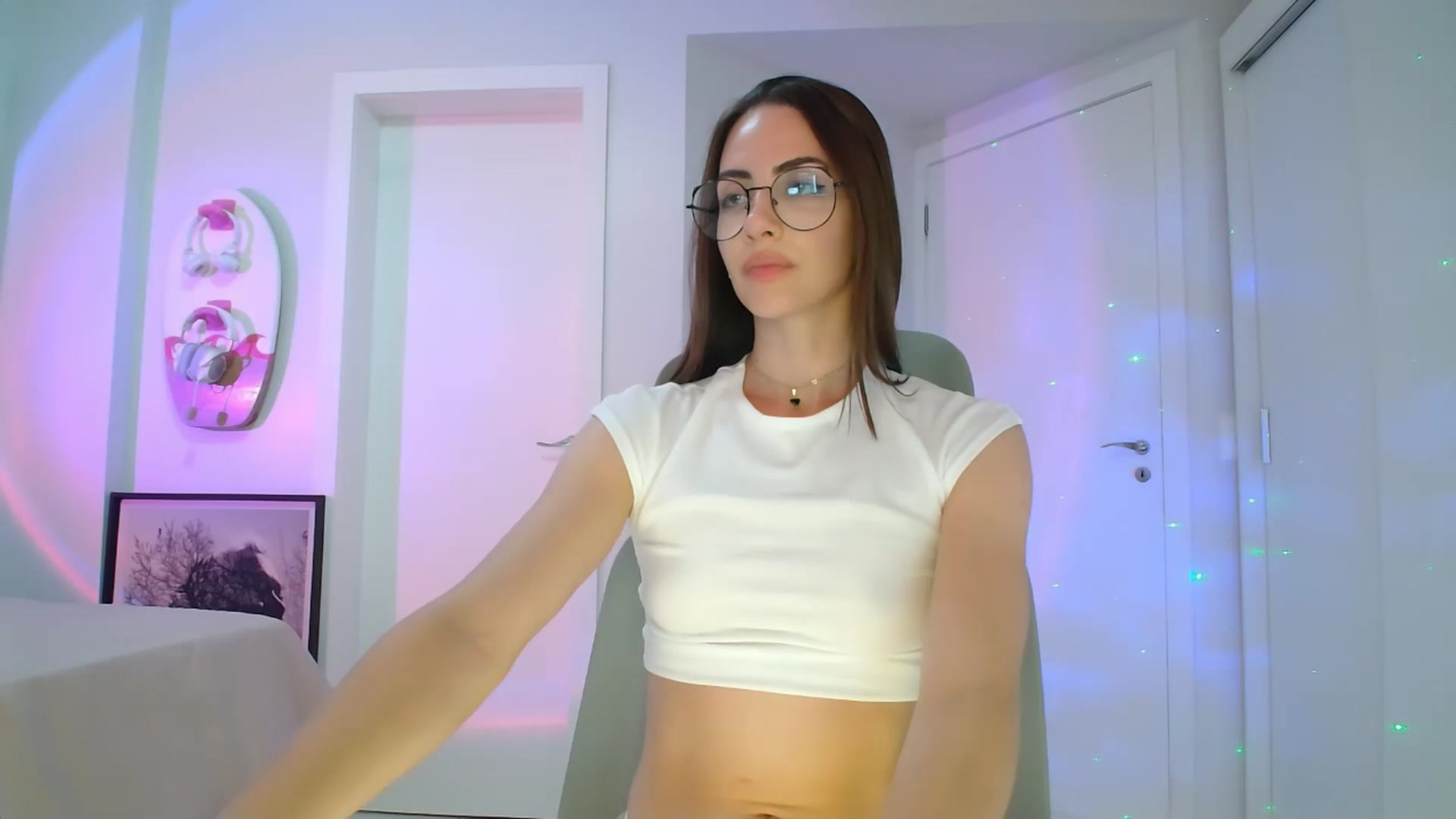 Gallery image thumbnail from Ana_YourFav's myfreecams stream on, 11/04/2024, 21:01 image 8 of 20