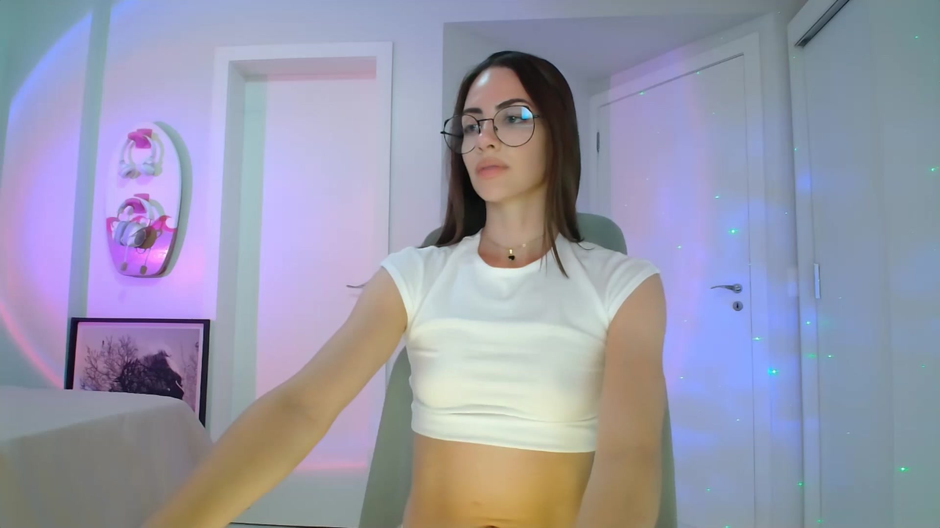 Gallery image thumbnail from Ana_YourFav's myfreecams stream on, 11/04/2024, 21:01 image 4 of 20