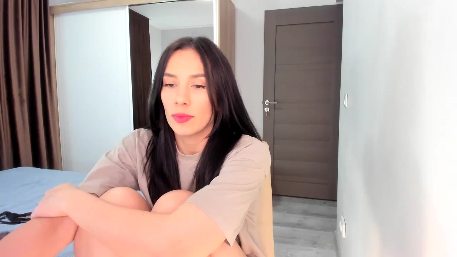 Gallery image thumbnail from Ana__xo's myfreecams stream on, 02/17/2024, 20:10 image 5 of 20