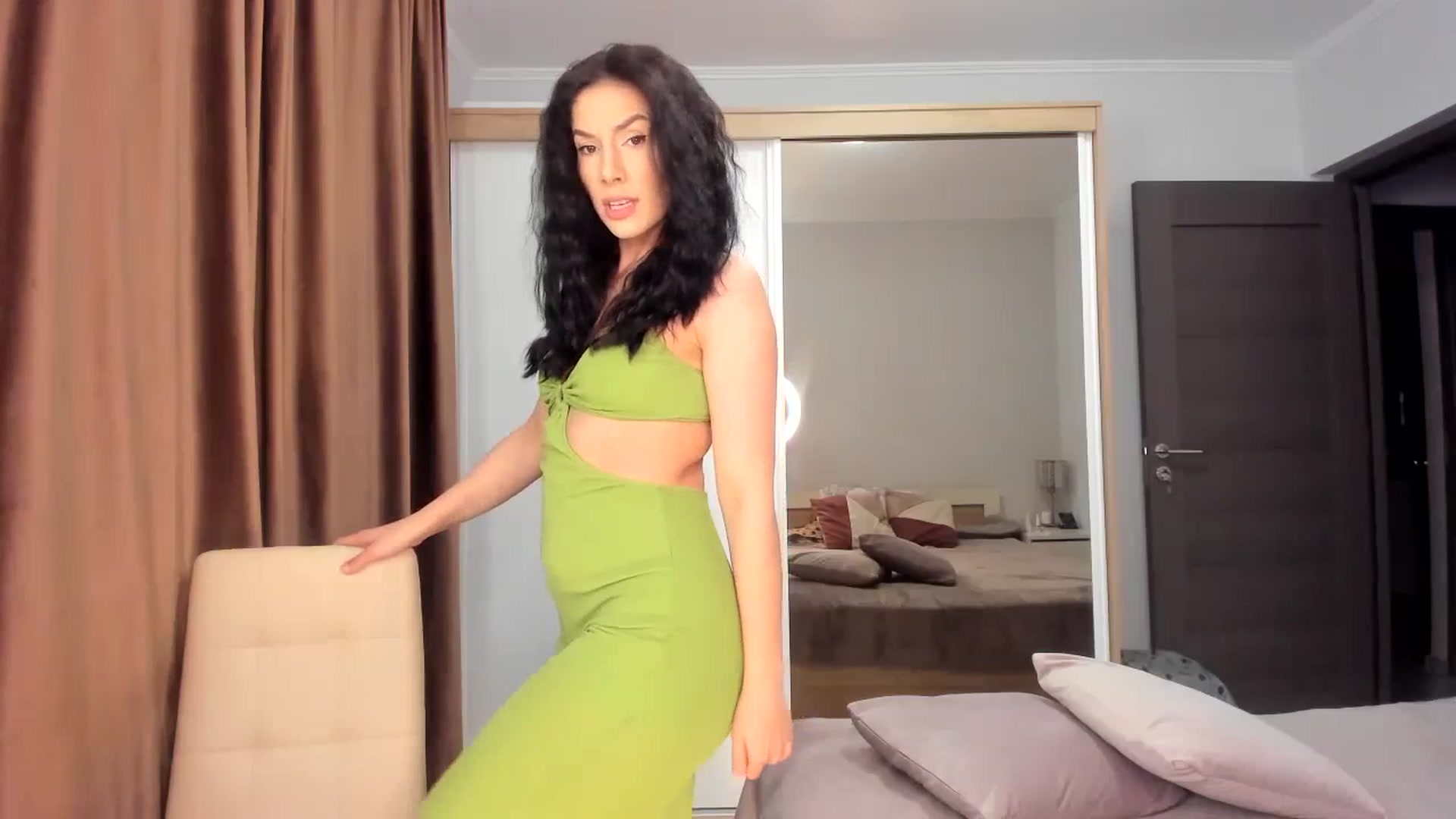 Gallery image thumbnail from Ana__xo's myfreecams stream on, 03/24/2024, 18:30 image 10 of 20