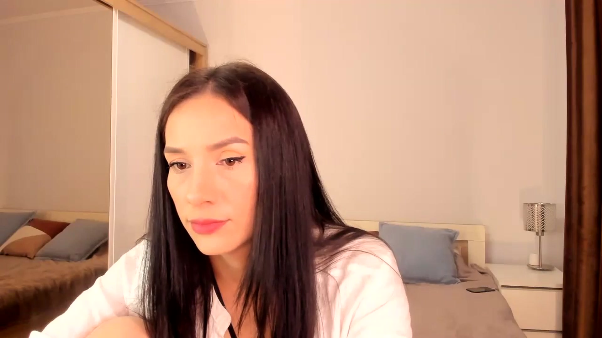 Gallery image thumbnail from Ana__xo's myfreecams stream on, 05/12/2024, 19:25 image 8 of 20