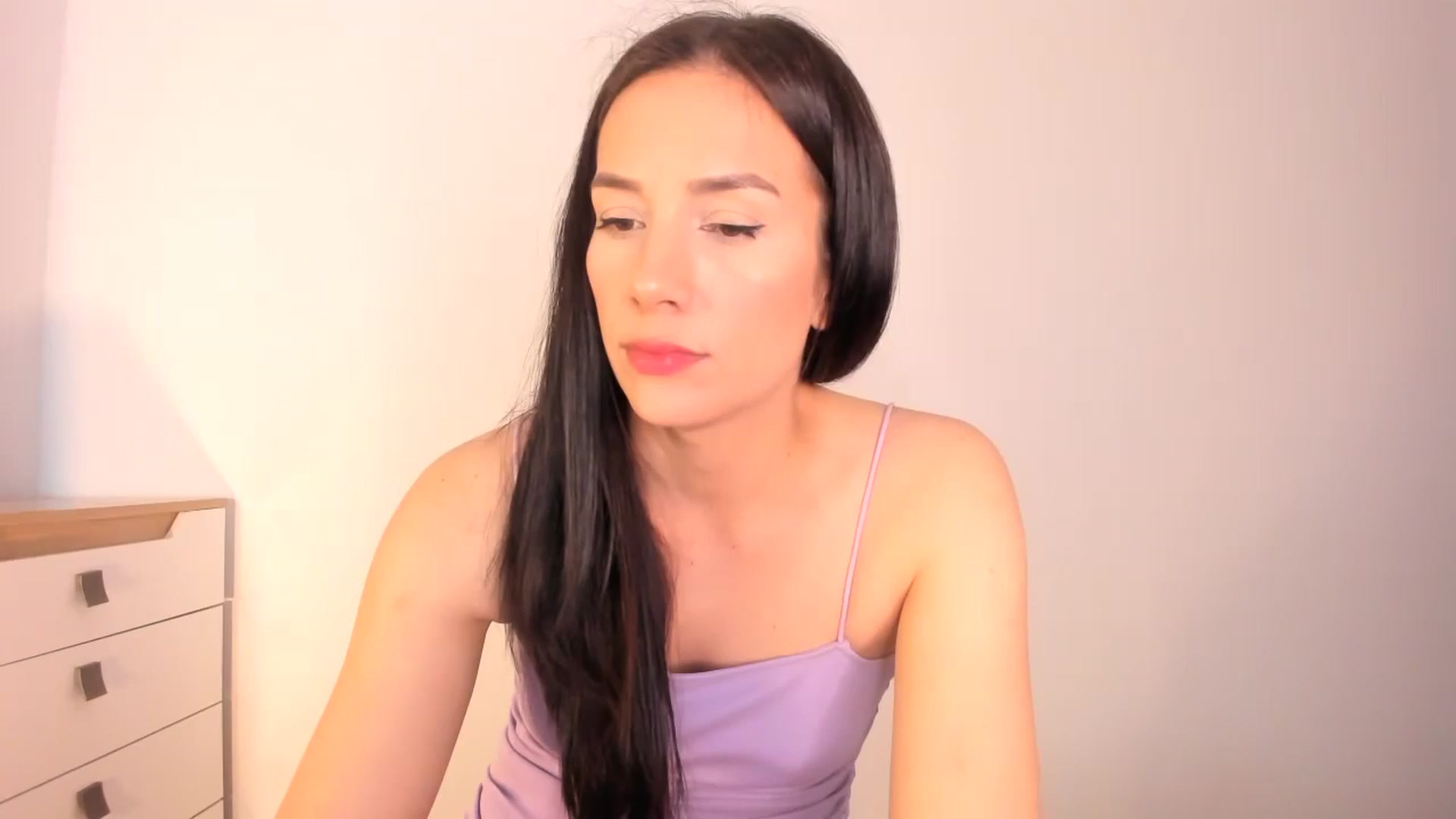 Gallery image thumbnail from Ana__xo's myfreecams stream on, 05/21/2024, 19:55 image 2 of 20