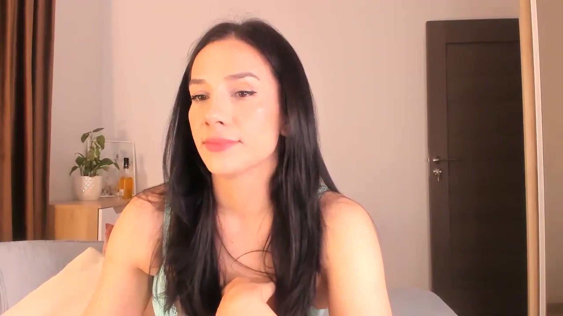 Gallery image thumbnail from Ana__xo's myfreecams stream on, 06/22/2024, 17:23 image 2 of 20