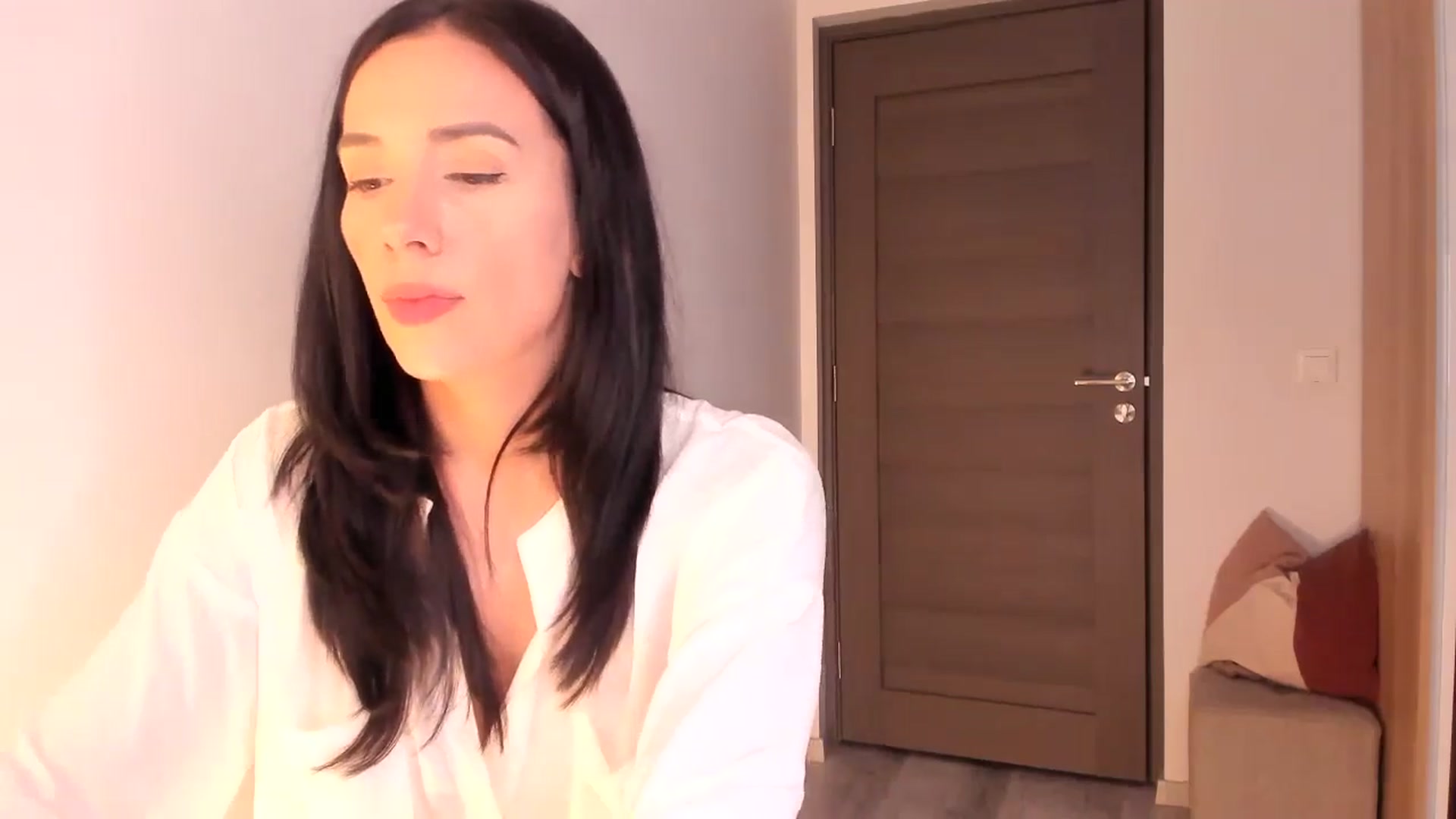 Gallery image thumbnail from Ana__xo's myfreecams stream on, 07/26/2024, 18:01 image 2 of 20
