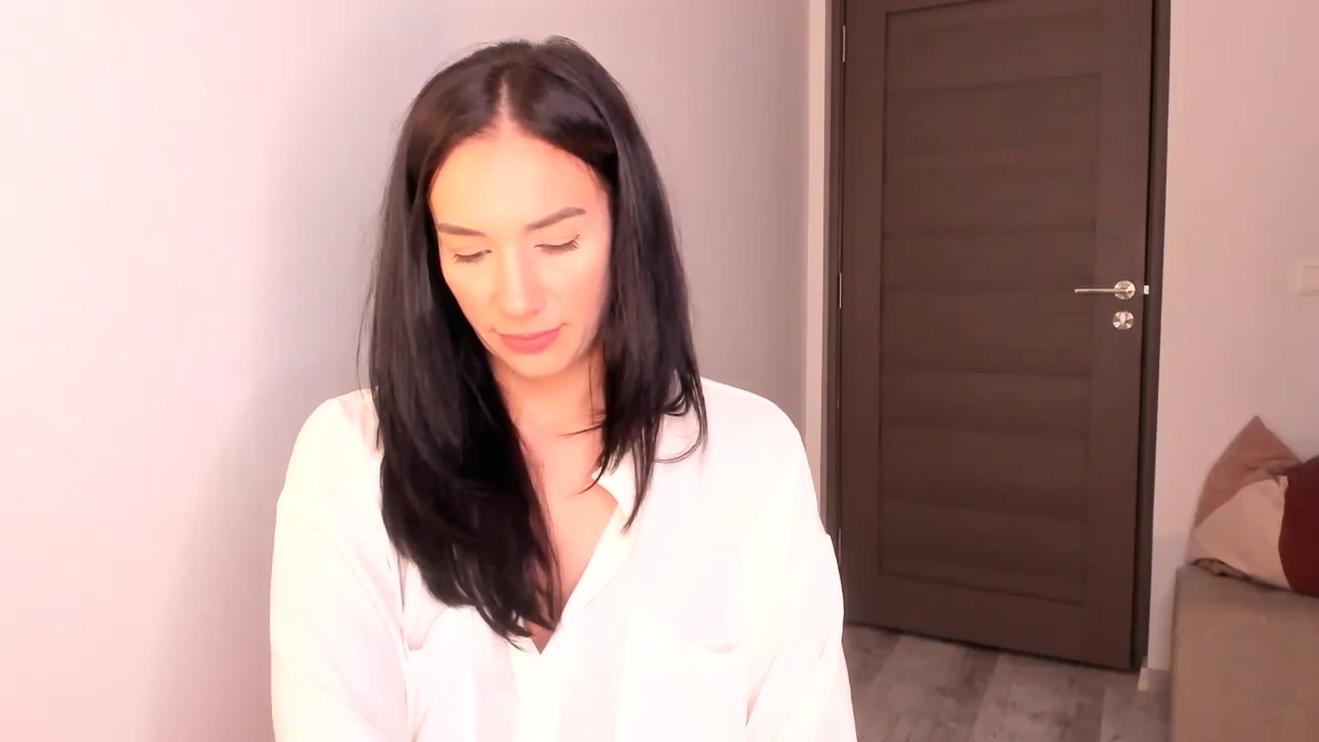 Gallery image thumbnail from Ana__xo's myfreecams stream on, 07/26/2024, 20:16 image 5 of 20