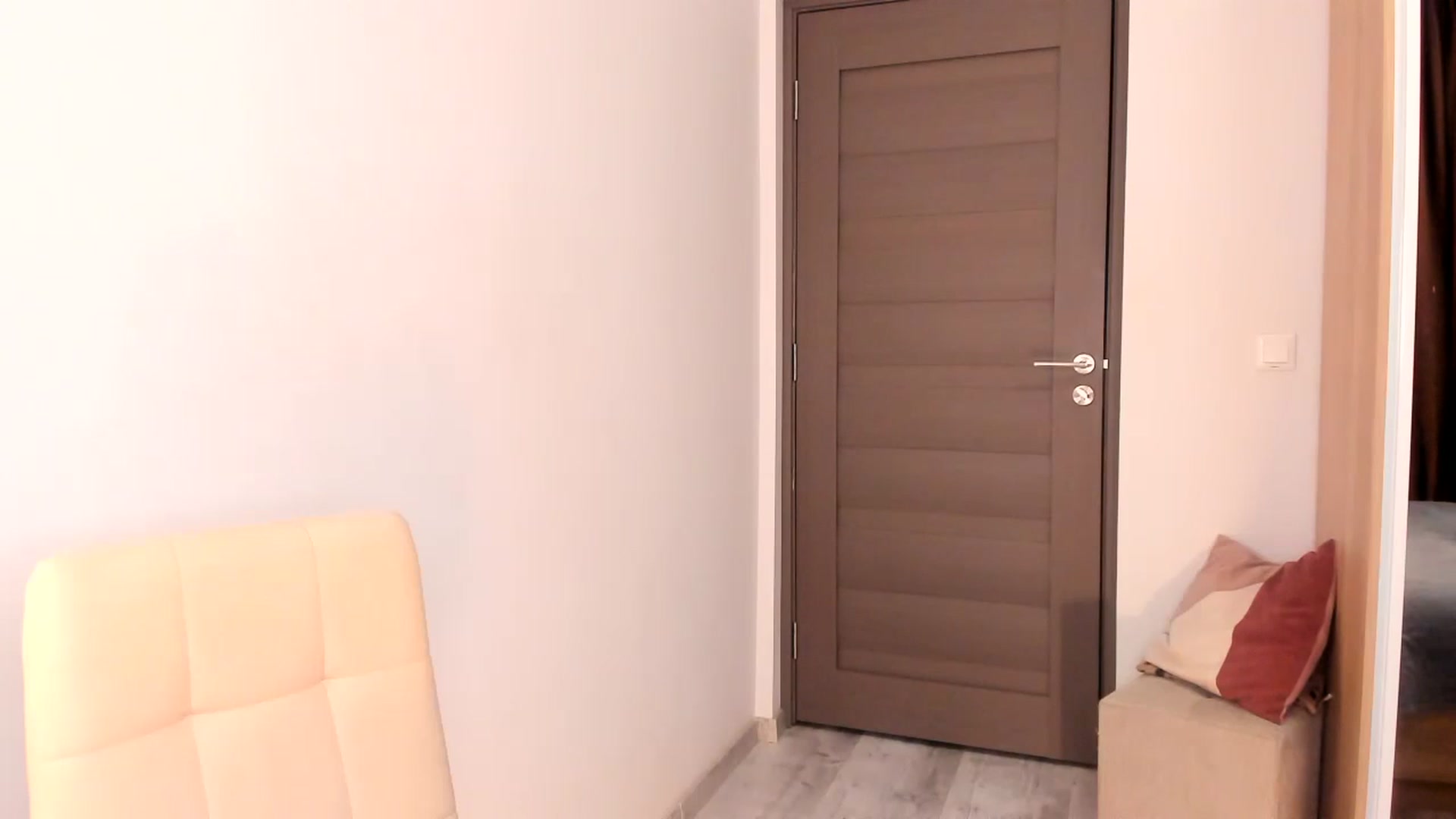 Gallery image thumbnail from Ana__xo's myfreecams stream on, 08/04/2024, 16:30 image 10 of 20