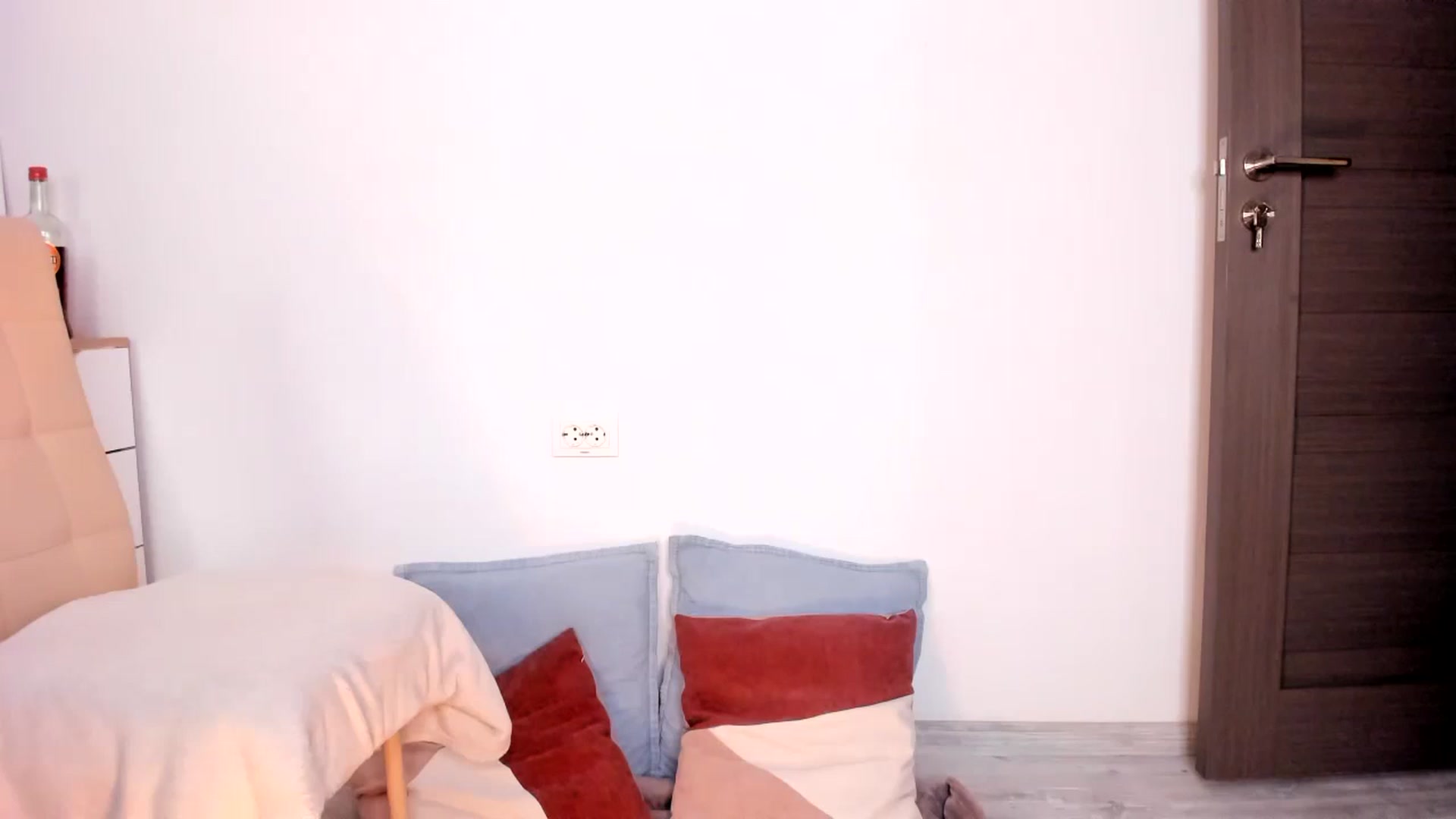 Gallery image thumbnail from Ana__xo's myfreecams stream on, 09/01/2024, 18:59 image 1 of 20