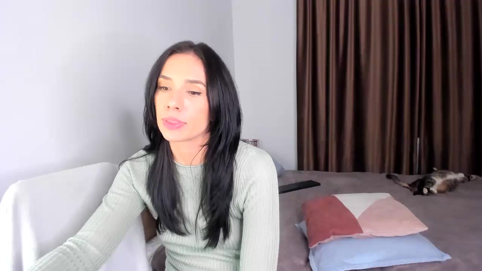 Gallery image thumbnail from Ana__xo's myfreecams stream on, 10/27/2024, 20:53 image 20 of 20