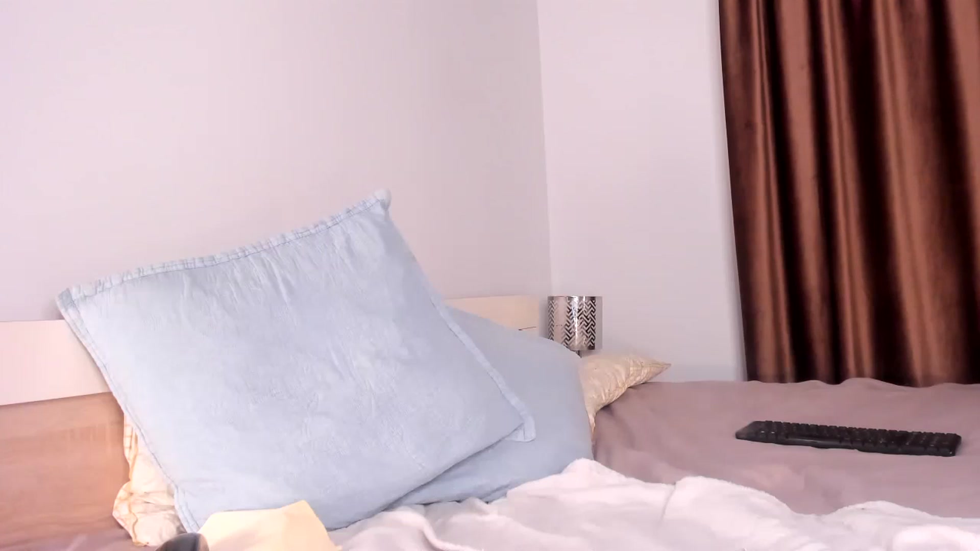 Gallery image thumbnail from Ana__xo's myfreecams stream on, 11/12/2024, 21:45 image 5 of 20