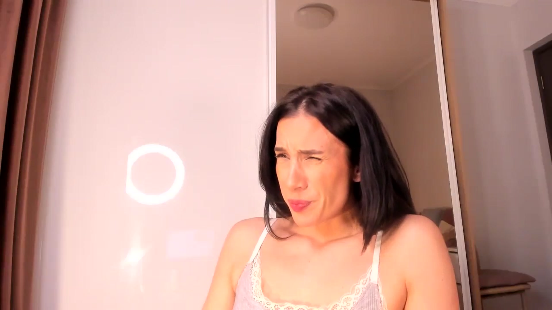 Gallery image thumbnail from Ana__xo's myfreecams stream on, 11/15/2024, 18:30 image 16 of 20