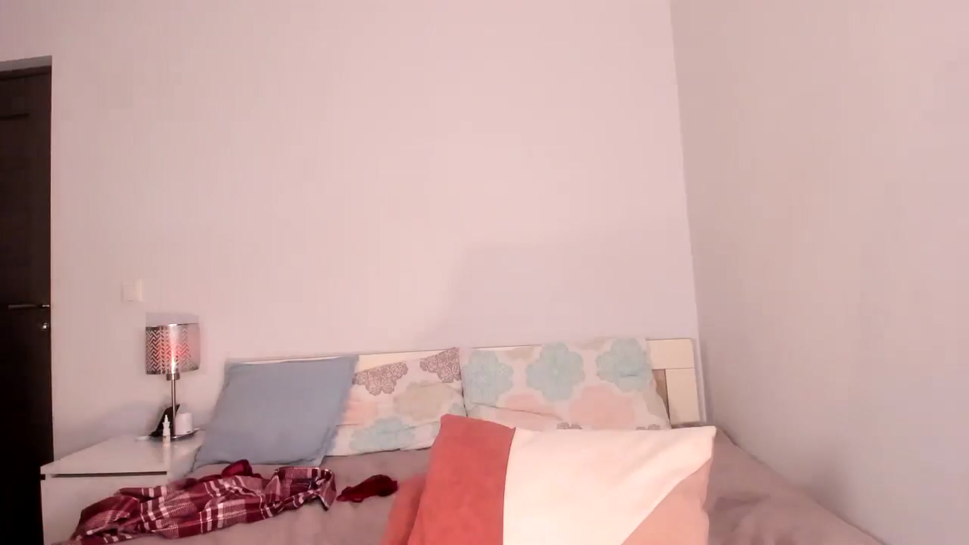 Gallery image thumbnail from Ana__xo's myfreecams stream on, 11/23/2024, 20:56 image 10 of 20