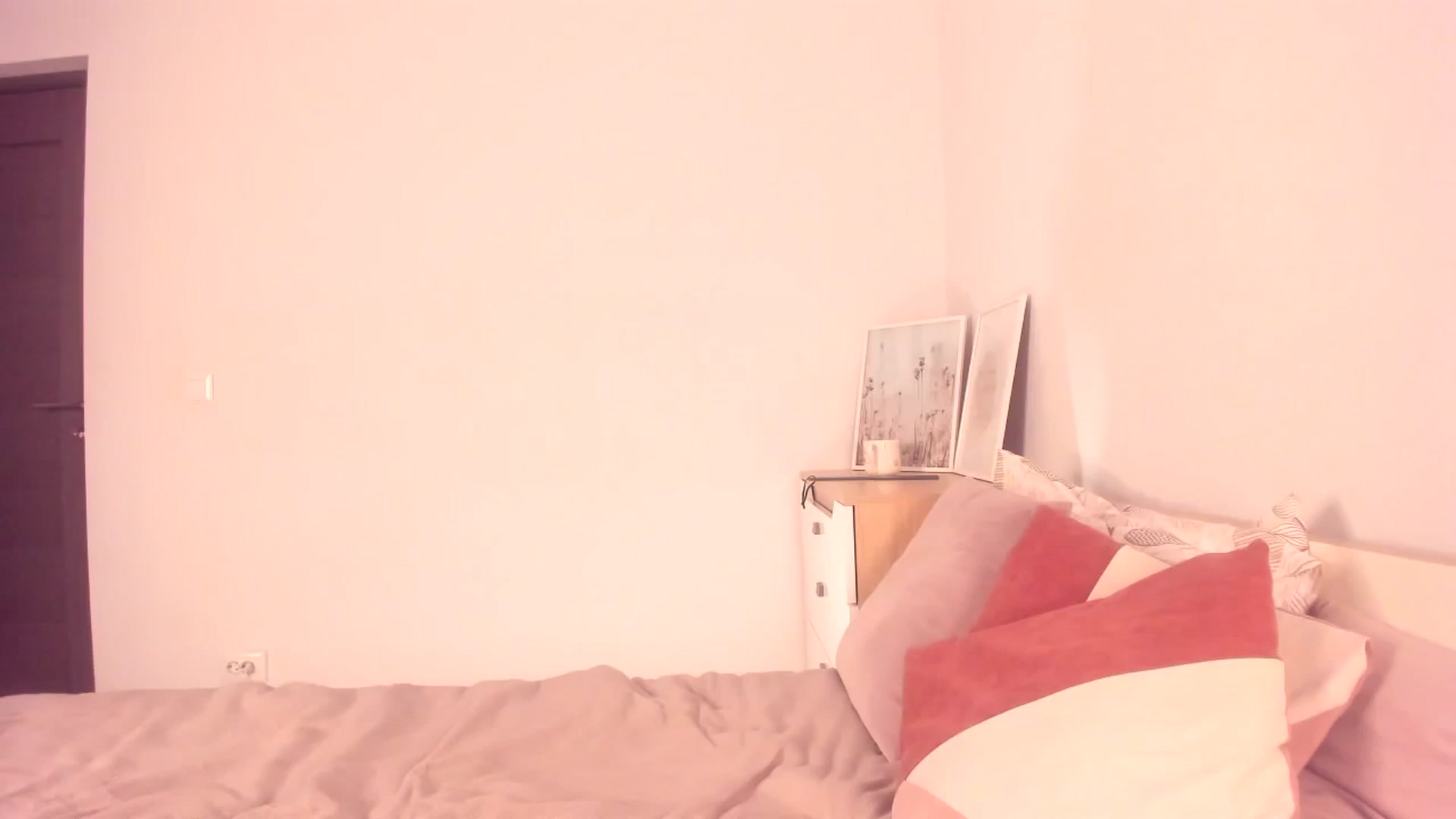 Gallery image thumbnail from Ana__xo's myfreecams stream on, 03/01/2025, 19:54 image 1 of 20