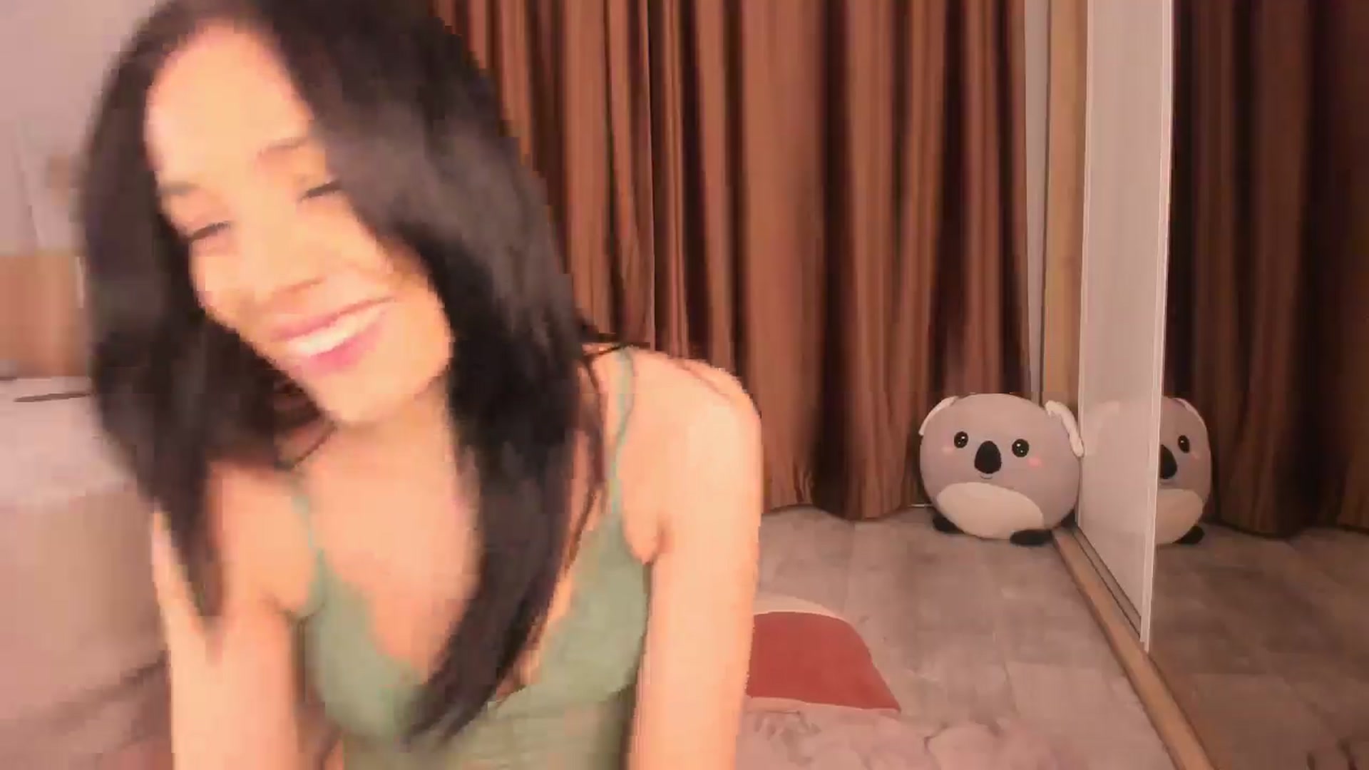 Gallery image thumbnail from Ana__xo's myfreecams stream on, 04/11/2025, 20:01 image 10 of 20