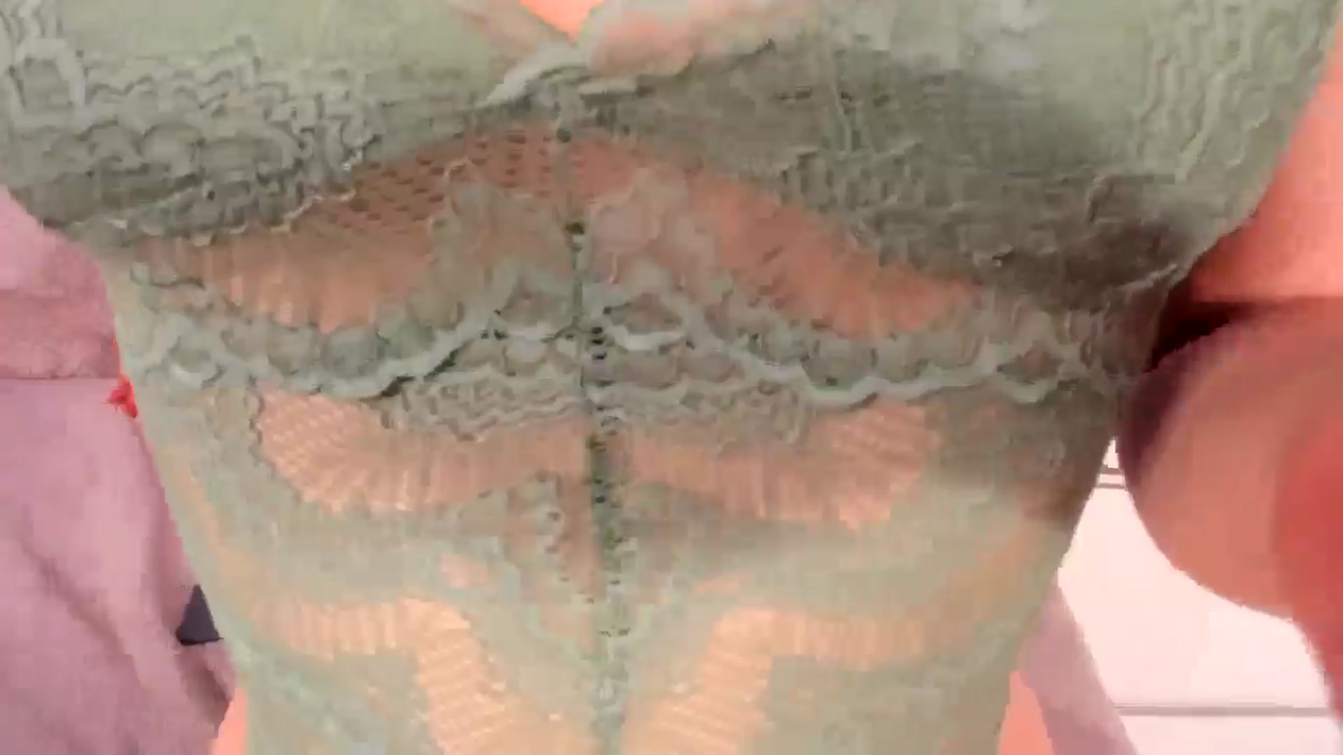 Gallery image thumbnail from Ana__xo's myfreecams stream on, 05/25/2025, 20:20 image 14 of 20
