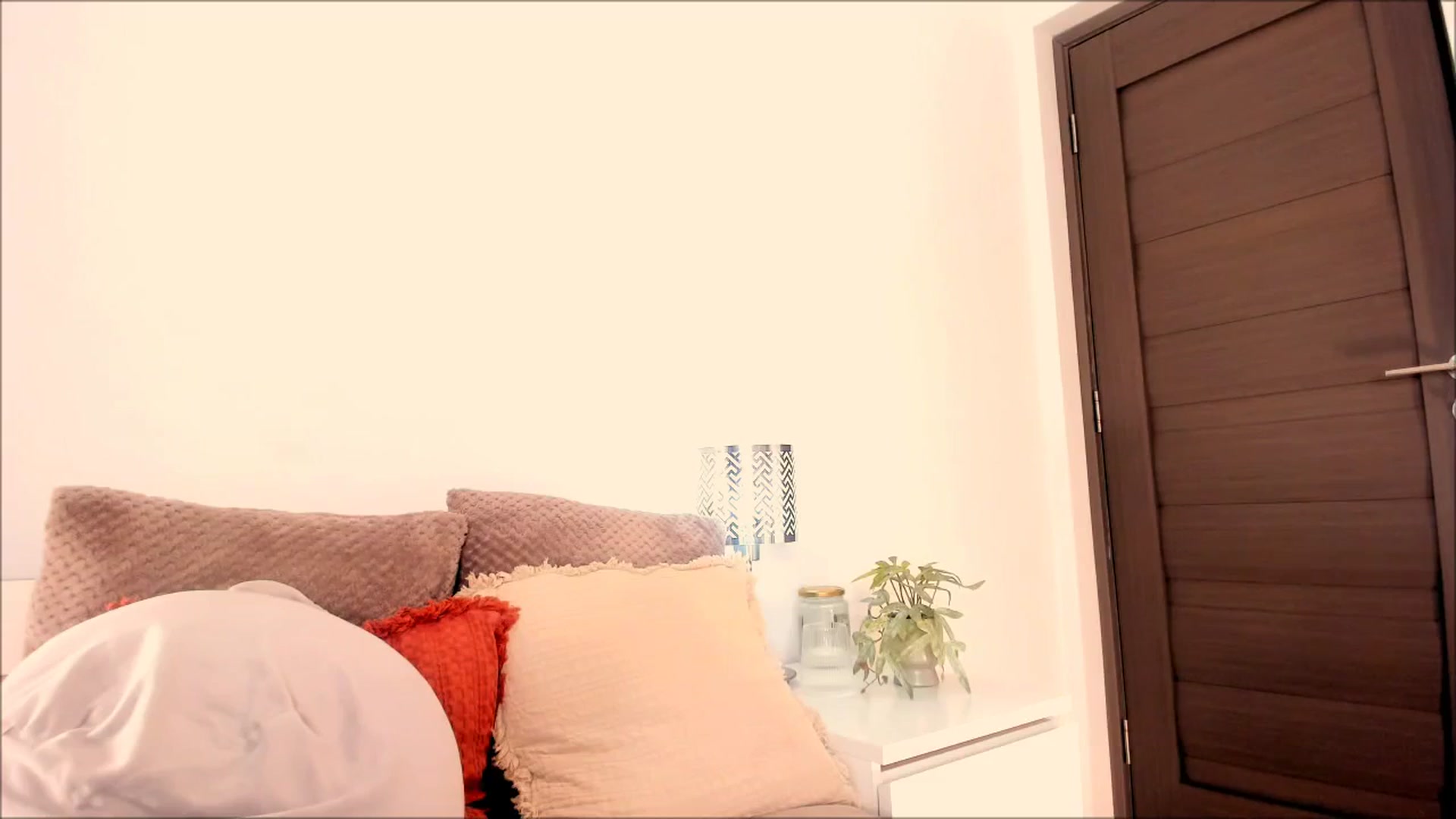 Gallery image thumbnail from Ana__xo's myfreecams stream on, 10/31/2025, 21:06 image 4 of 20