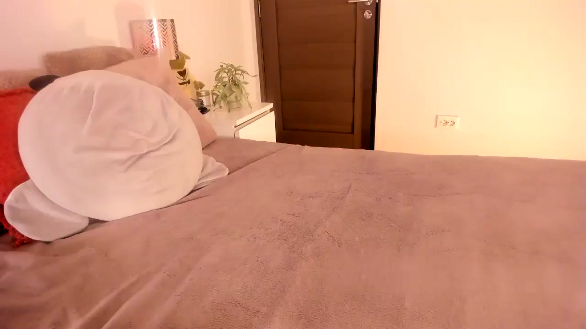 Gallery image thumbnail from Ana__xo's myfreecams stream on, 02/20/2026, 20:50 image 8 of 20
