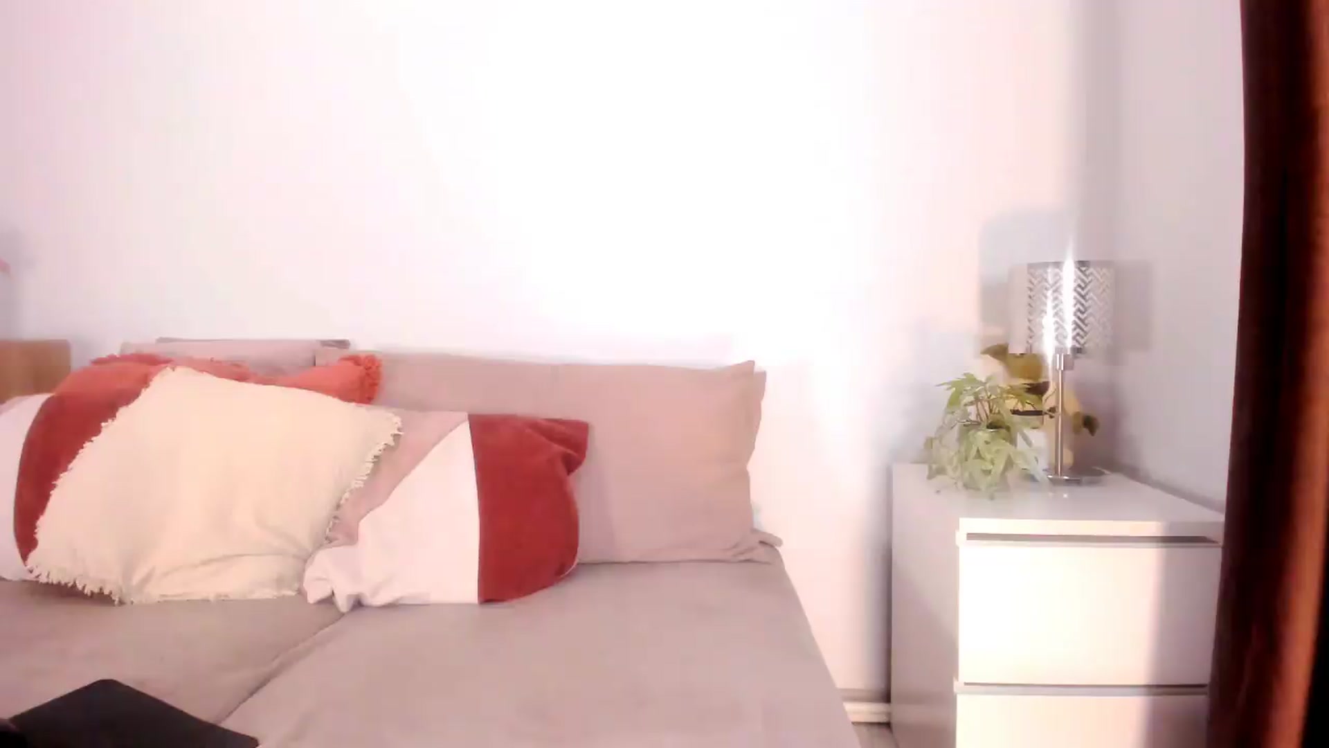 Gallery image thumbnail from Ana__xo's myfreecams stream on, 07/20/2026, 18:05 image 20 of 20