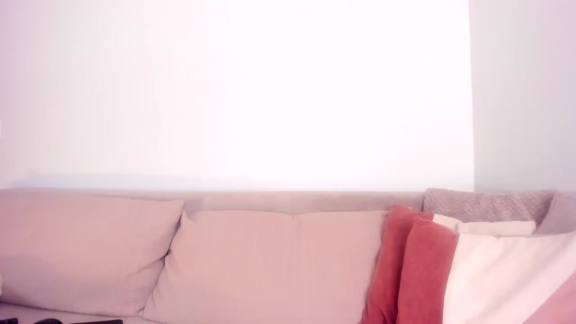 Gallery image thumbnail from Ana__xo's myfreecams stream on, 08/06/2026, 17:34 image 6 of 20