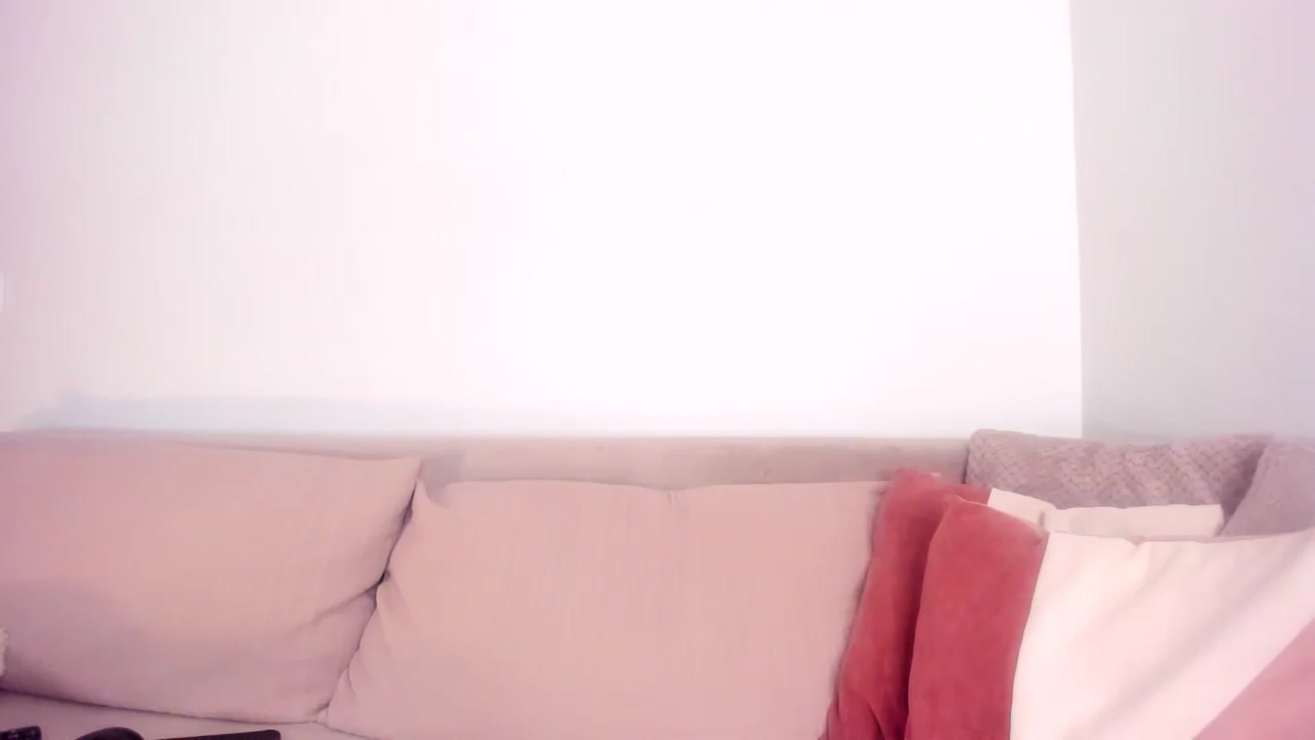 Gallery image thumbnail from Ana__xo's myfreecams stream on, 08/06/2026, 17:34 image 3 of 20