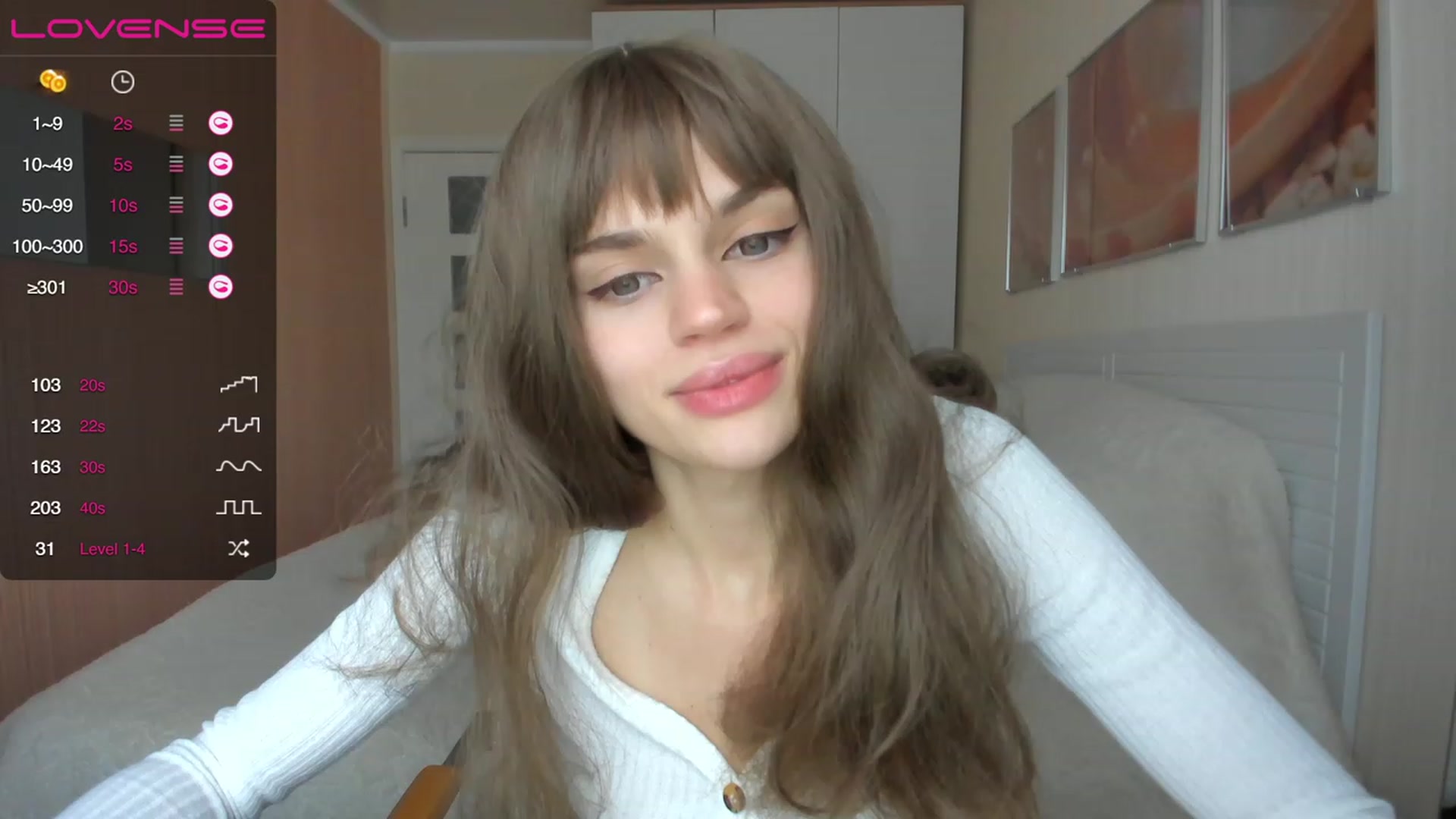 Gallery image thumbnail from Ana_bananana's myfreecams stream on, 12/05/2022, 06:19 image 9 of 20