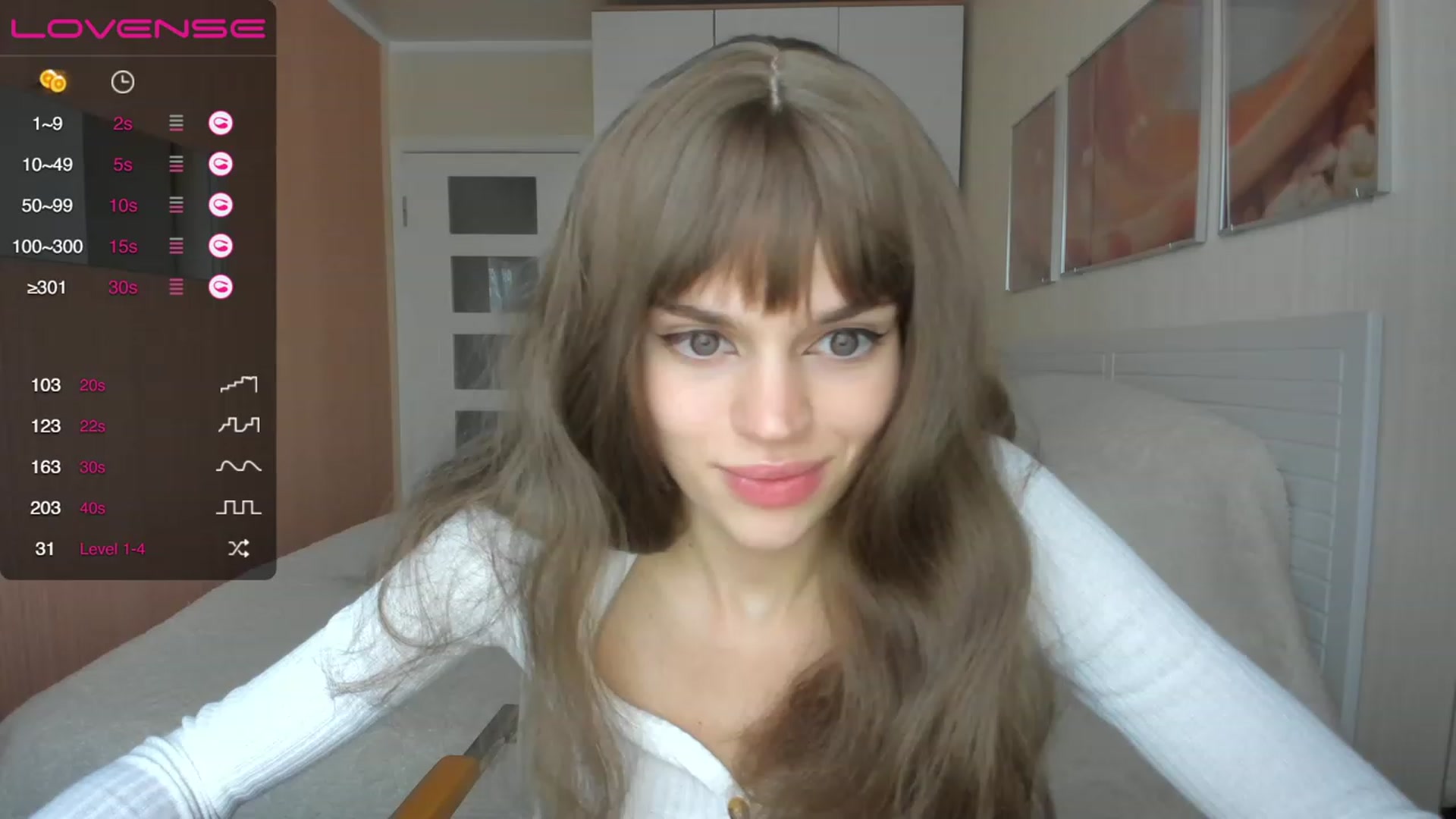 Gallery image thumbnail from Ana_bananana's myfreecams stream on, 12/05/2022, 06:19 image 8 of 20