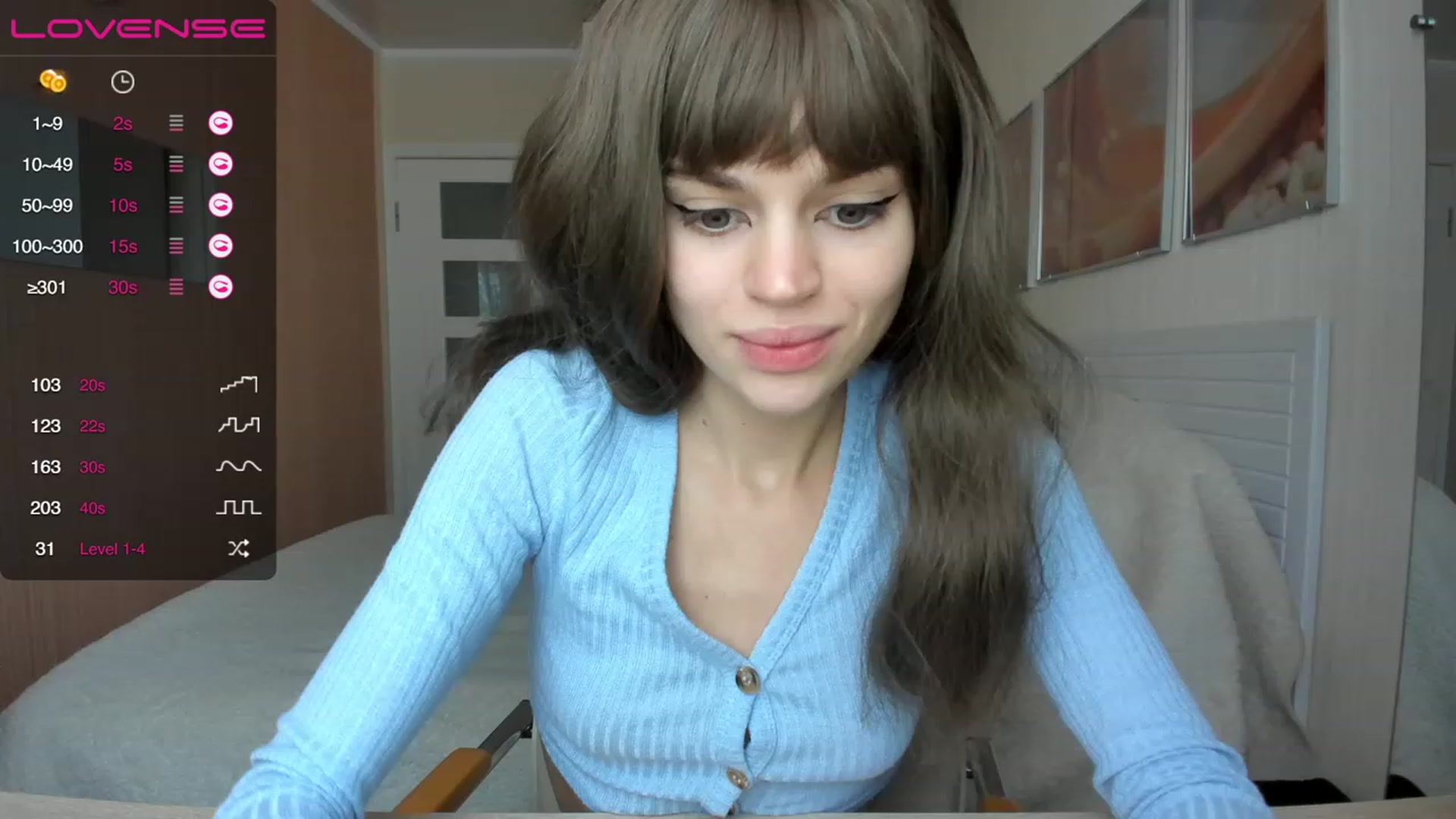 Gallery image thumbnail from Ana_bananana's myfreecams stream on, 12/06/2022, 06:05 image 2 of 20