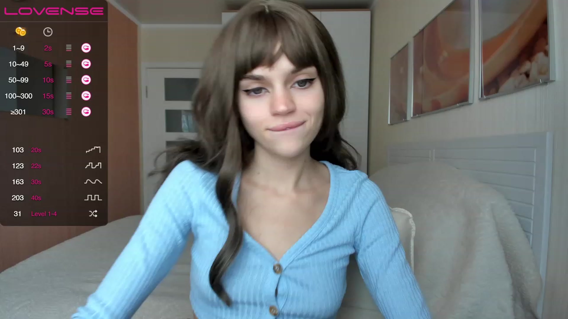Gallery image thumbnail from Ana_bananana's myfreecams stream on, 12/06/2022, 06:19 image 17 of 20
