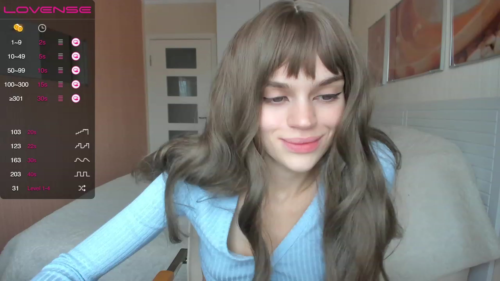 Gallery image thumbnail from Ana_bananana's myfreecams stream on, 12/12/2022, 07:43 image 4 of 20