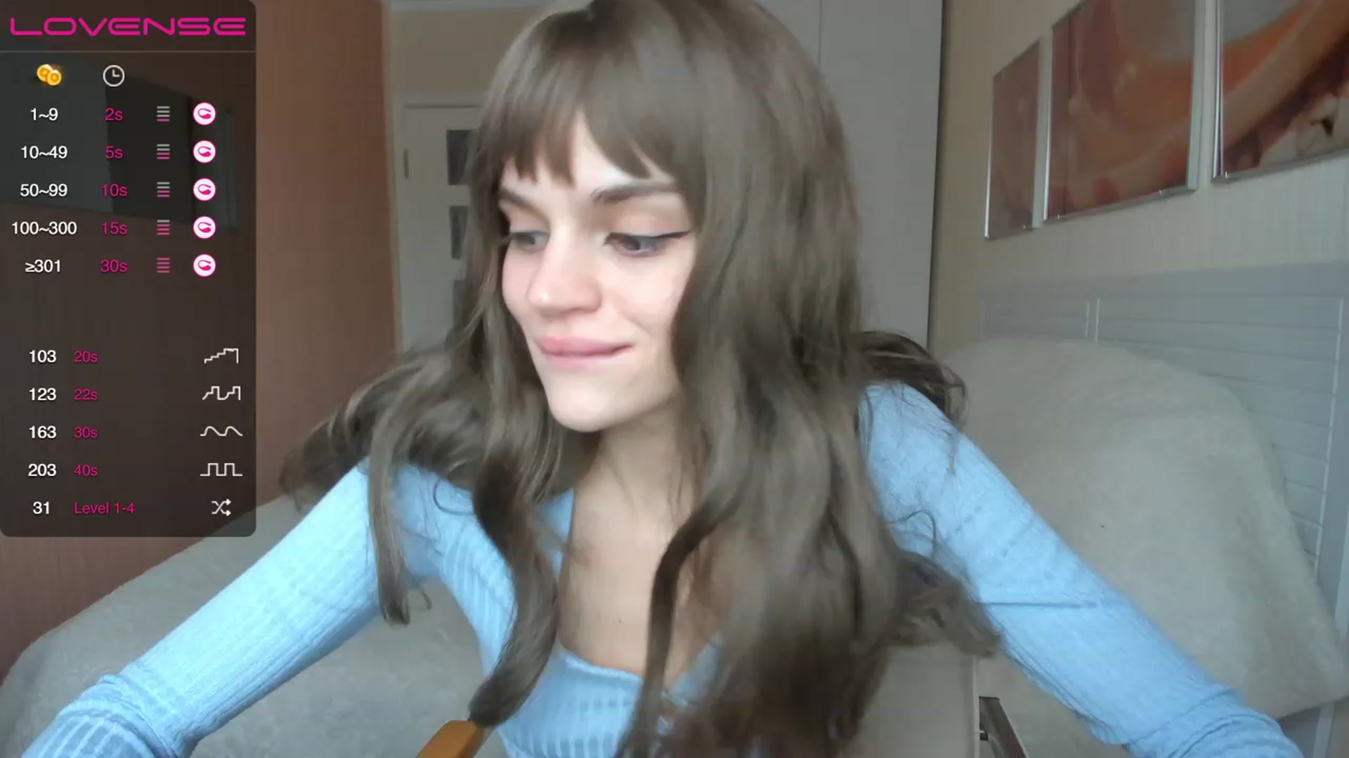 Gallery image thumbnail from Ana_bananana's myfreecams stream on, 12/12/2022, 07:43 image 8 of 20