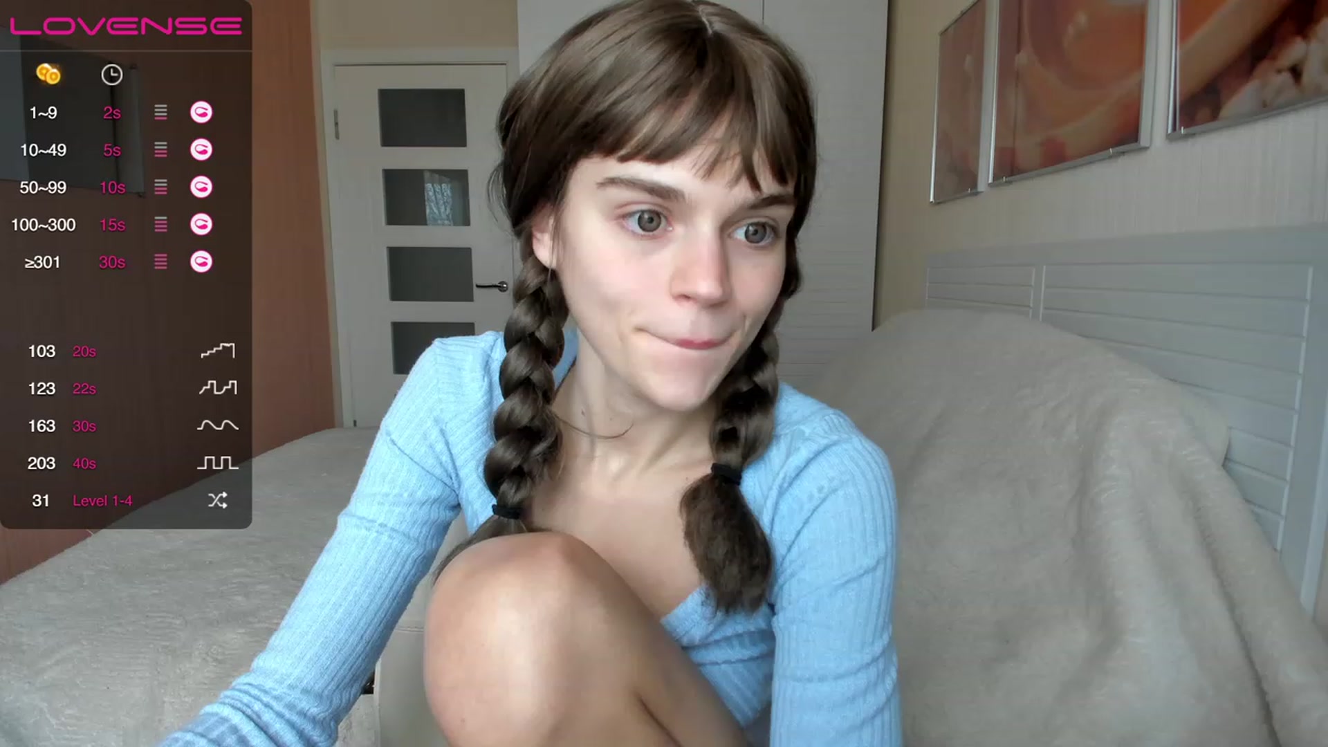 Gallery image thumbnail from Ana_bananana's myfreecams stream on, 12/15/2022, 07:14 image 12 of 20