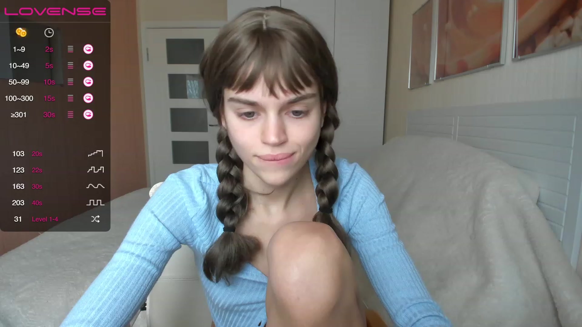 Gallery image thumbnail from Ana_bananana's myfreecams stream on, 12/15/2022, 07:14 image 19 of 20