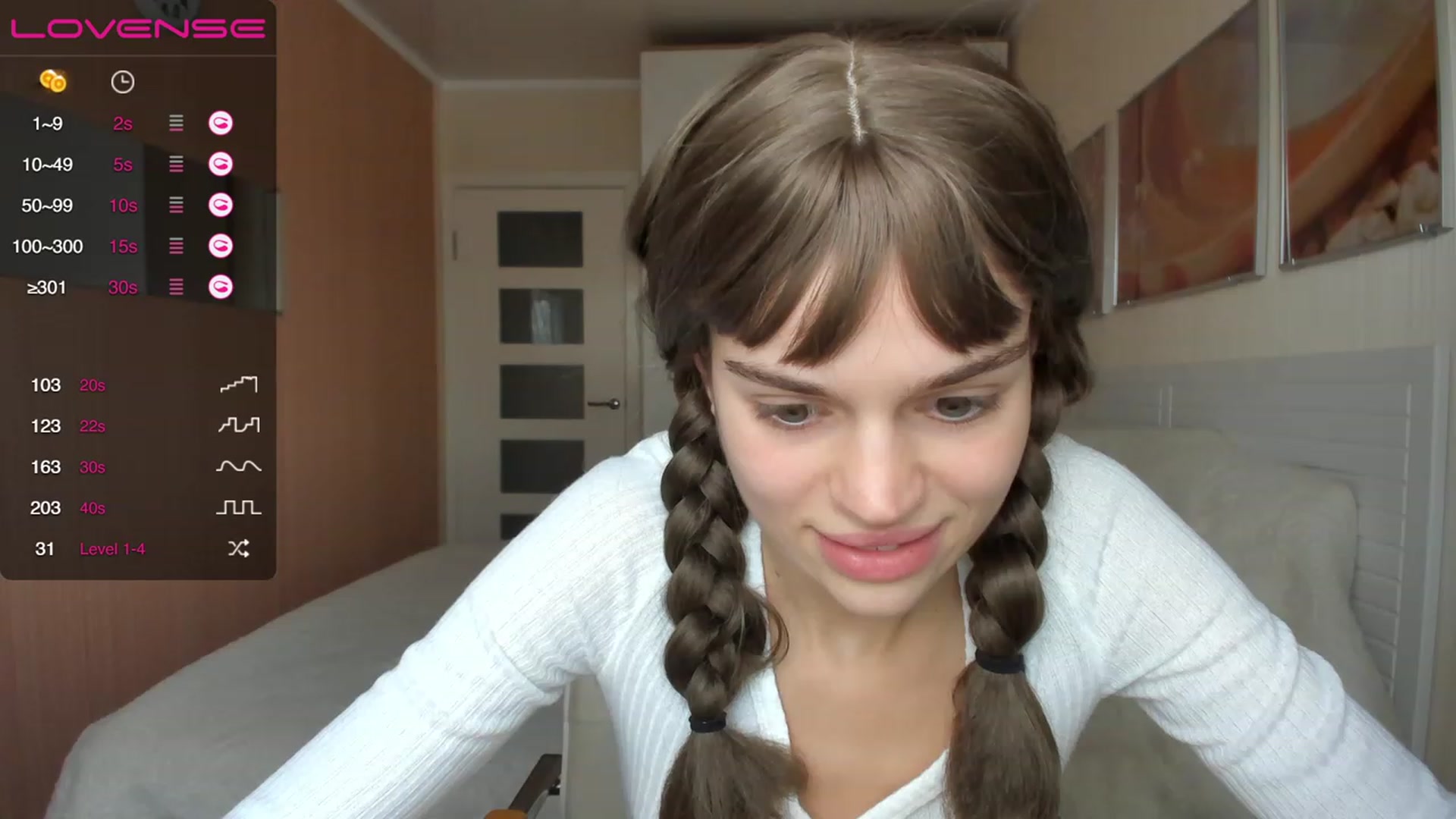 Gallery image thumbnail from Ana_bananana's myfreecams stream on, 12/16/2022, 07:48 image 3 of 20