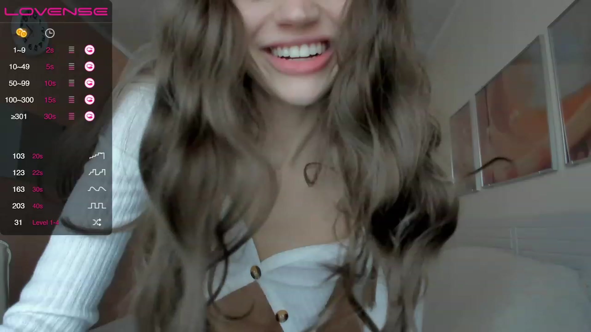 Gallery image thumbnail from Ana_bananana's myfreecams stream on, 02/06/2023, 07:06 image 8 of 20