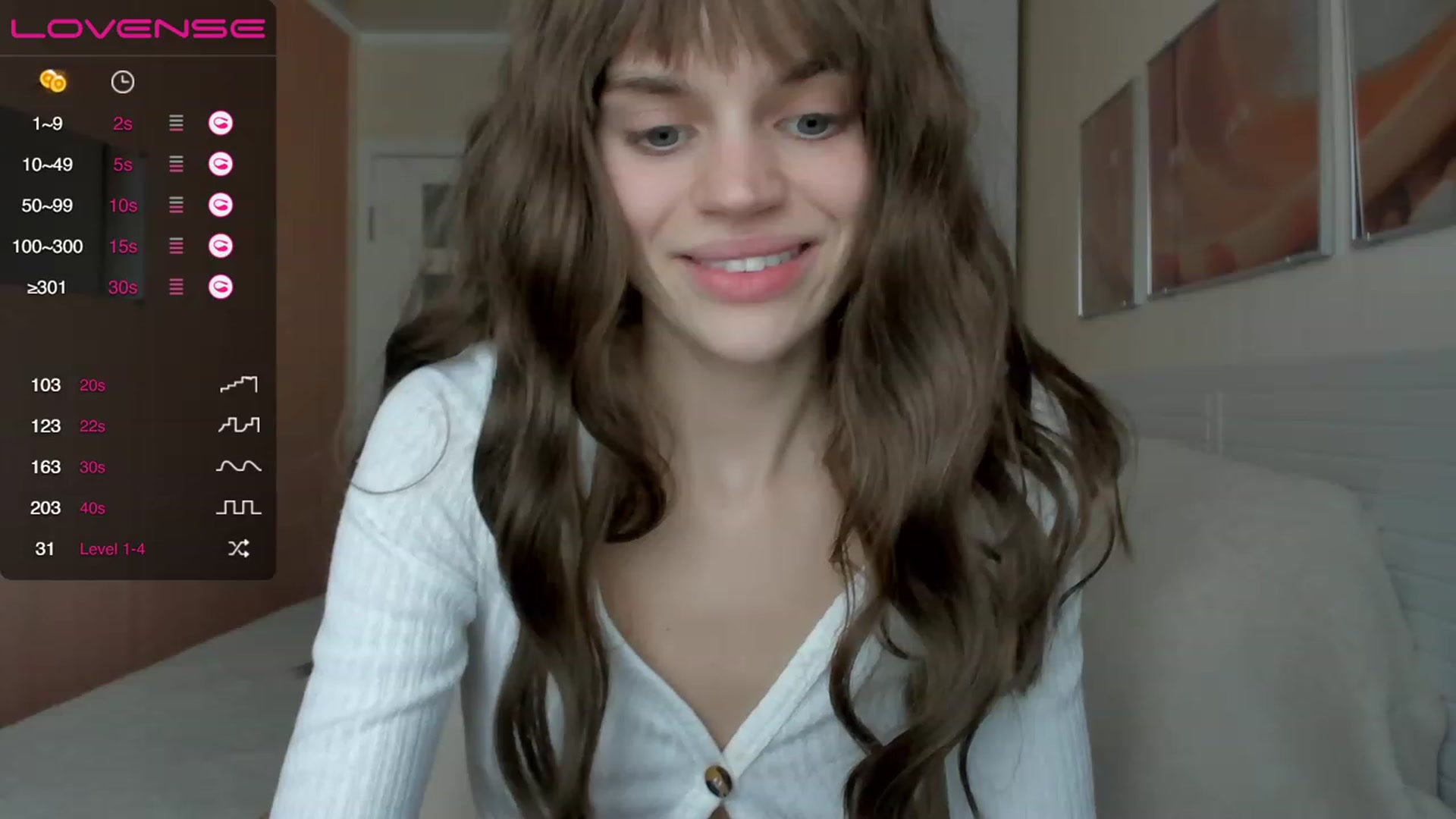 Gallery image thumbnail from Ana_bananana's myfreecams stream on, 02/06/2023, 07:06 image 14 of 20