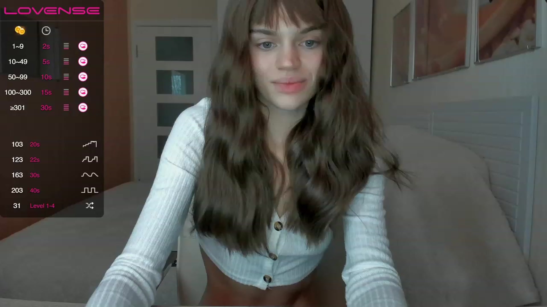 Gallery image thumbnail from Ana_bananana's myfreecams stream on, 02/13/2023, 06:05 image 4 of 20