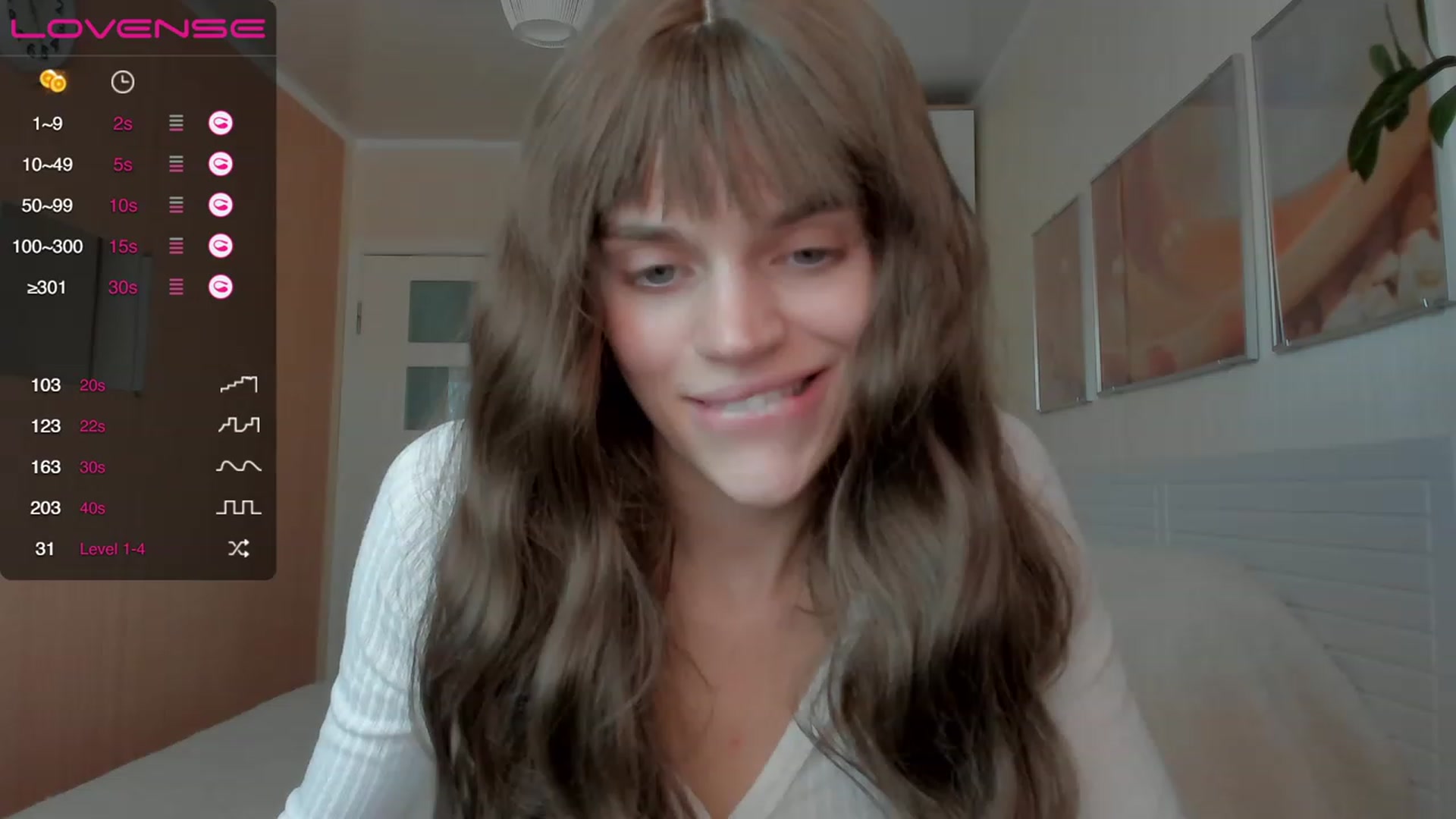 Gallery image thumbnail from Ana_bananana's myfreecams stream on, 02/16/2023, 08:01 image 3 of 20