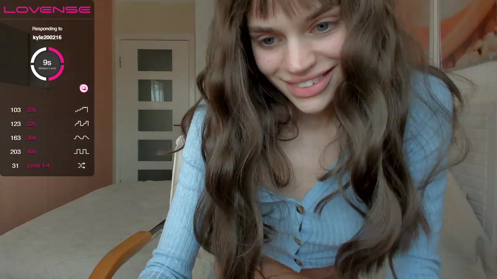 Gallery image thumbnail from Ana_bananana's myfreecams stream on, 03/16/2023, 06:28 image 18 of 20