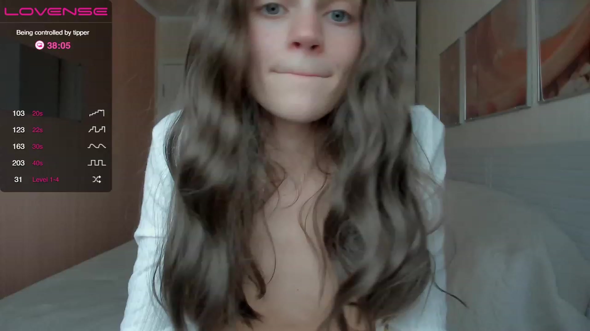 Gallery image thumbnail from Ana_bananana's myfreecams stream on, 03/17/2023, 07:21 image 11 of 20