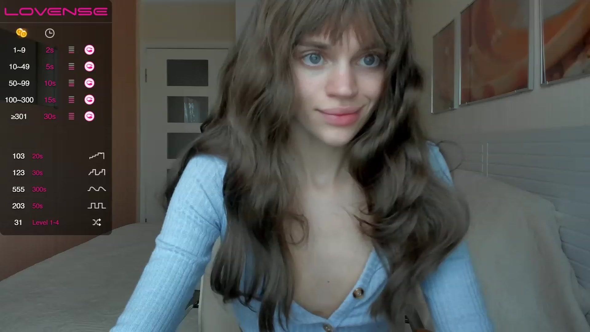 Gallery image thumbnail from Ana_bananana's myfreecams stream on, 04/13/2023, 07:40 image 10 of 20