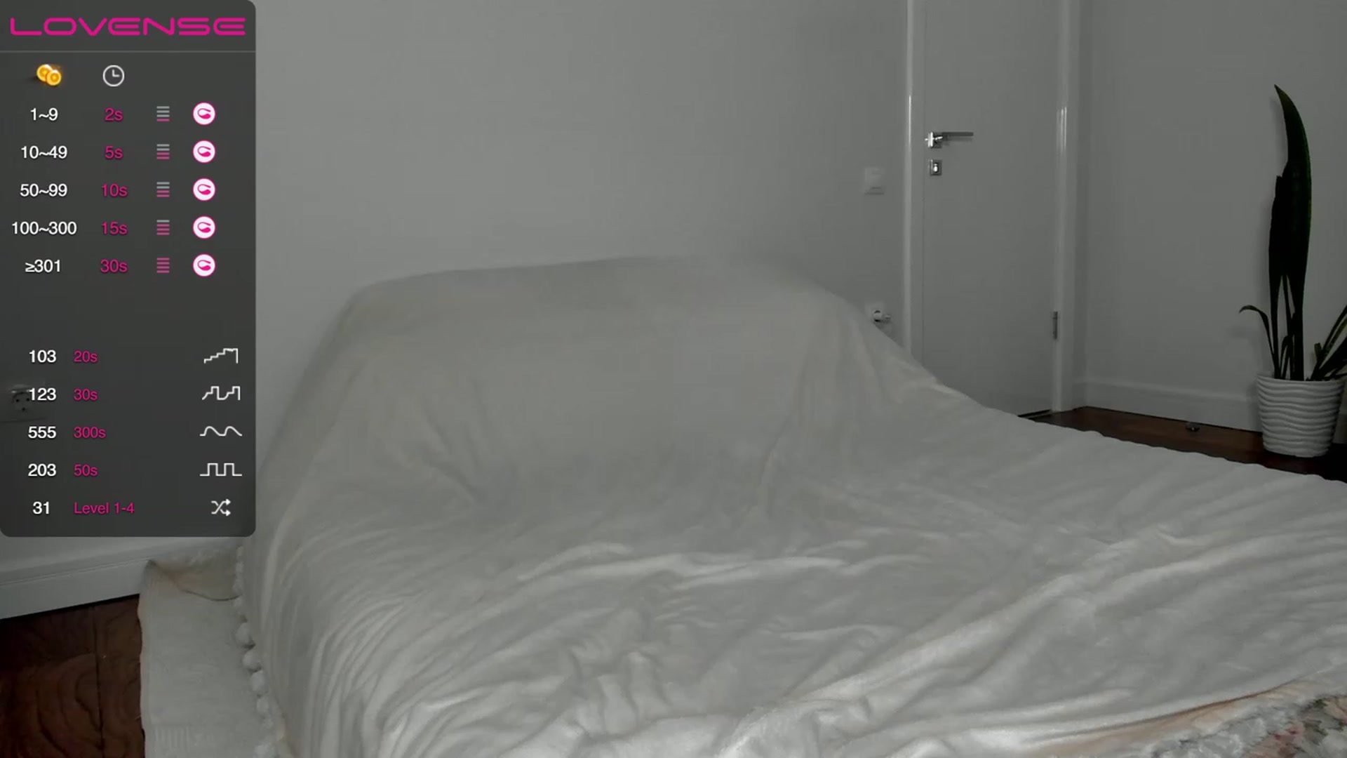 Gallery image thumbnail from Ana_bananana's myfreecams stream on, 05/12/2023, 07:53 image 15 of 20
