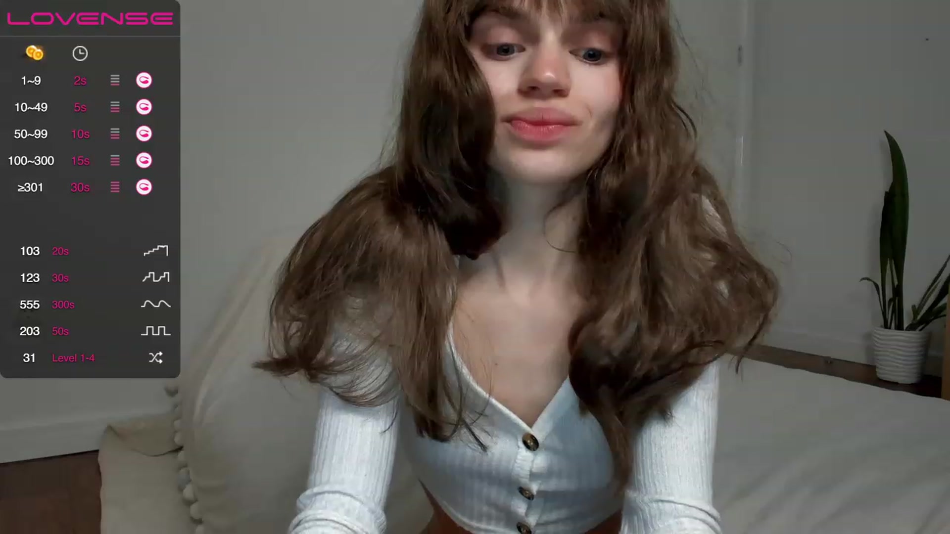 Gallery image thumbnail from Ana_bananana's myfreecams stream on, 05/17/2023, 06:16 image 16 of 20