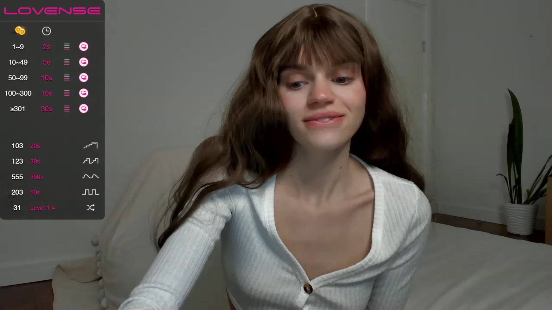Gallery image thumbnail from Ana_bananana's myfreecams stream on, 05/17/2023, 06:16 image 1 of 20
