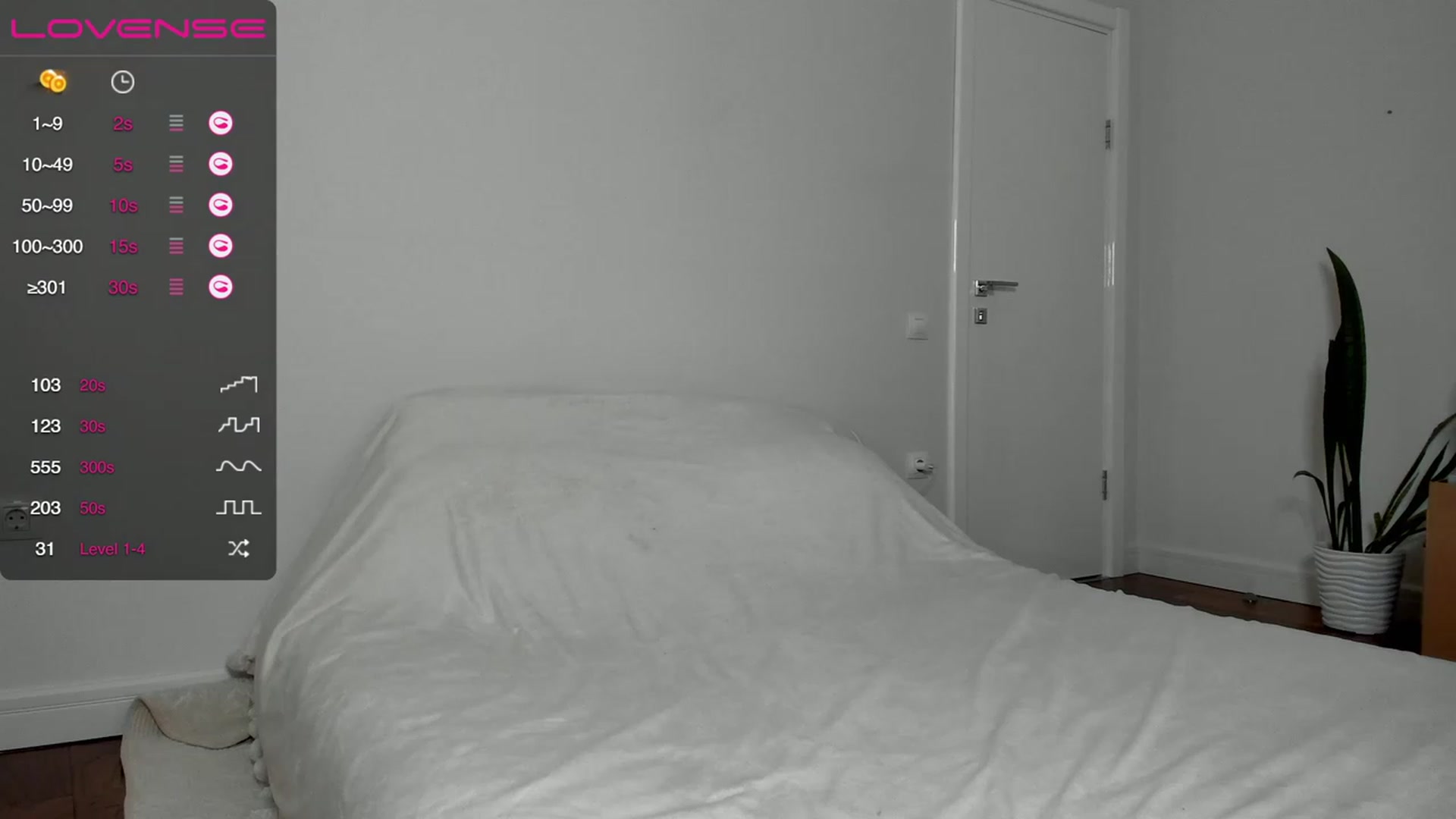 Gallery image thumbnail from Ana_bananana's myfreecams stream on, 05/18/2023, 07:11 image 2 of 20