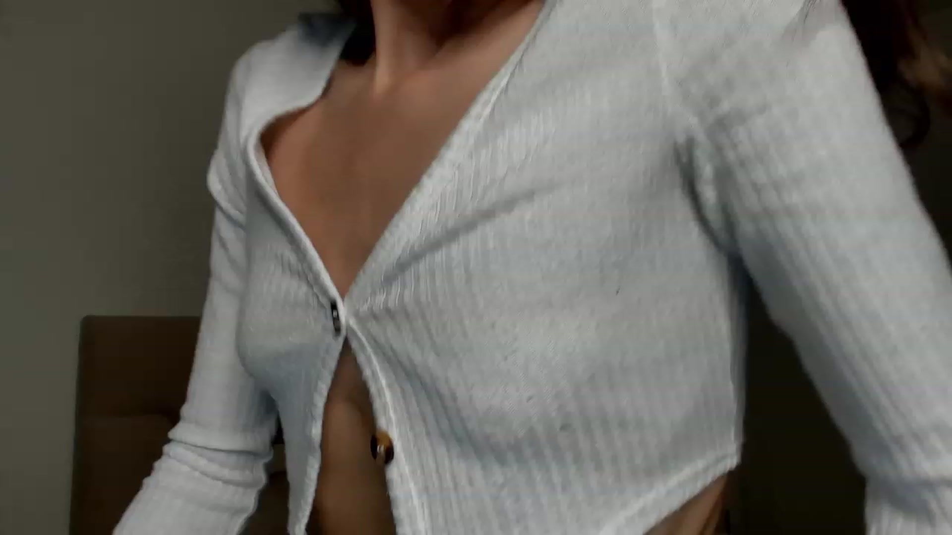 Gallery image thumbnail from Ana_bananana's myfreecams stream on, 06/13/2023, 08:21 image 17 of 20