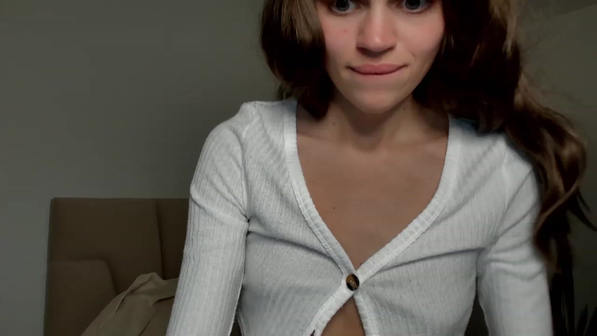 Gallery image thumbnail from Ana_bananana's myfreecams stream on, 06/13/2023, 08:21 image 19 of 20