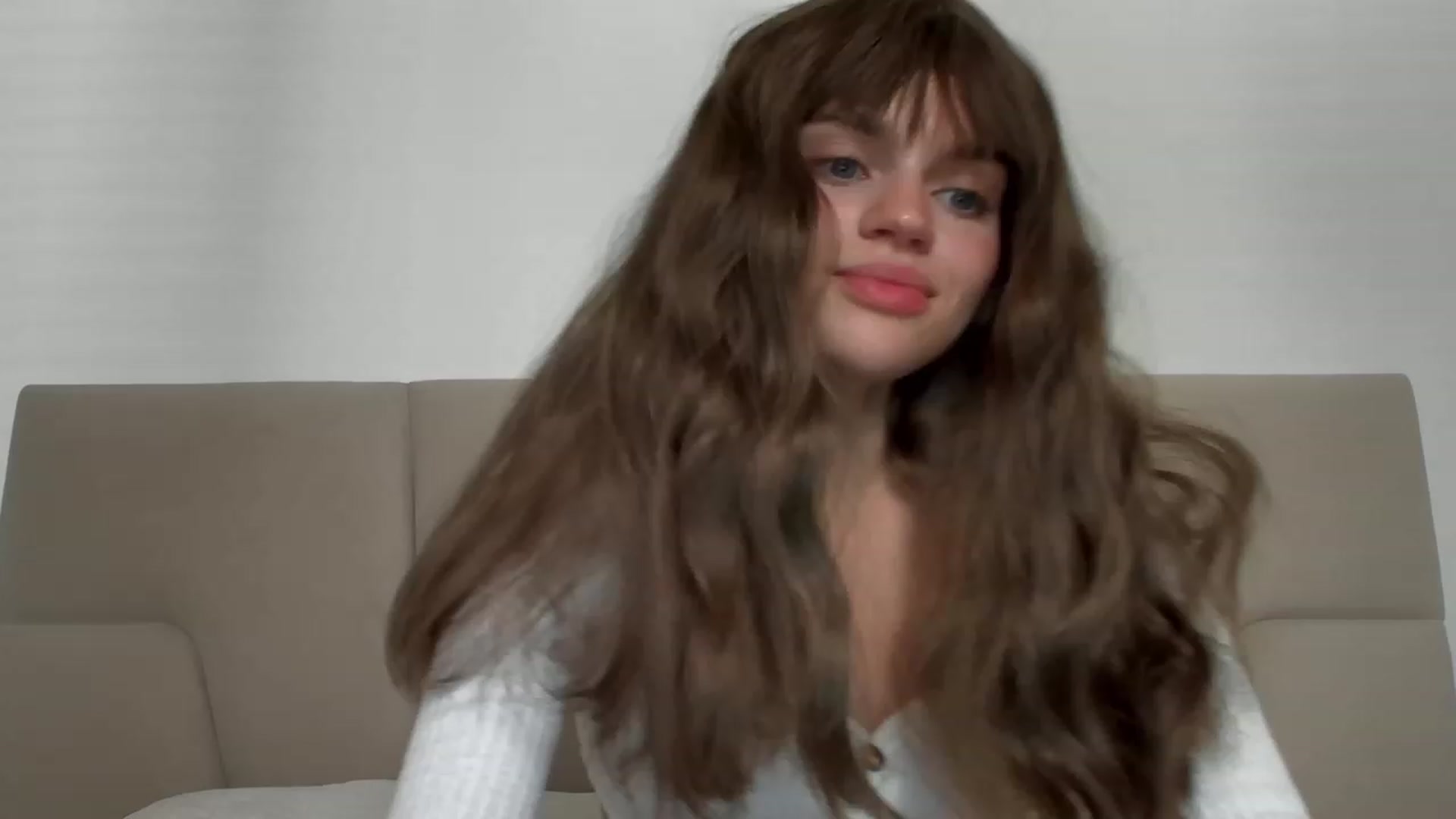 Gallery image thumbnail from Ana_bananana's myfreecams stream on, 07/27/2023, 06:00 image 9 of 20