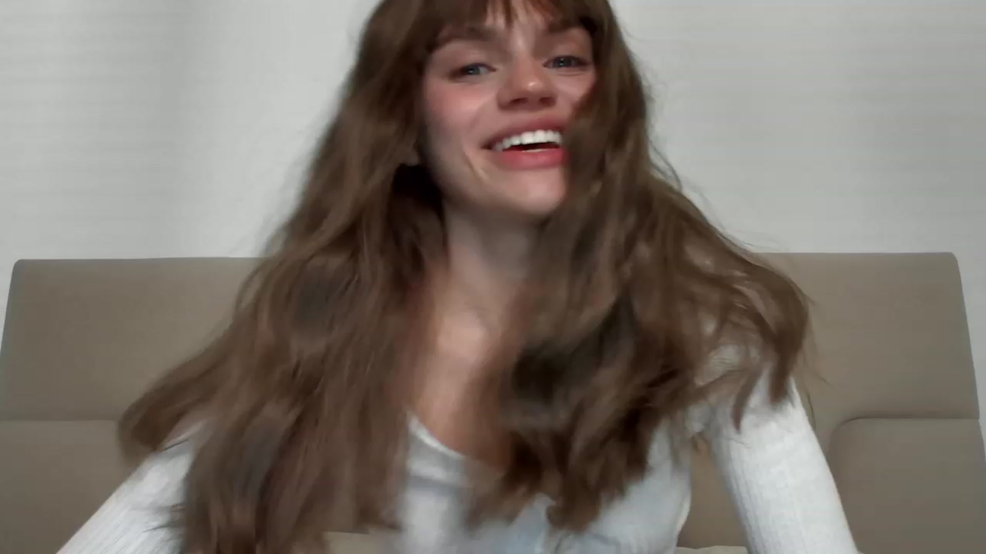 Gallery image thumbnail from Ana_bananana's myfreecams stream on, 07/27/2023, 06:00 image 2 of 20