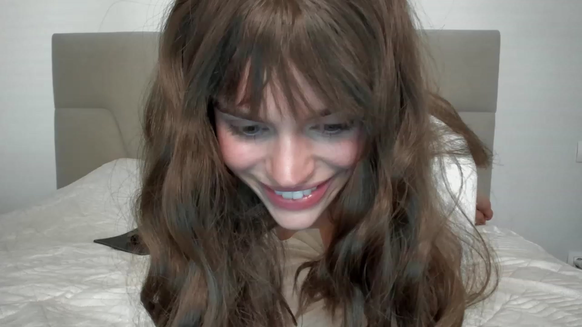 Gallery image thumbnail from Ana_bananana's myfreecams stream on, 07/27/2023, 07:39 image 16 of 20